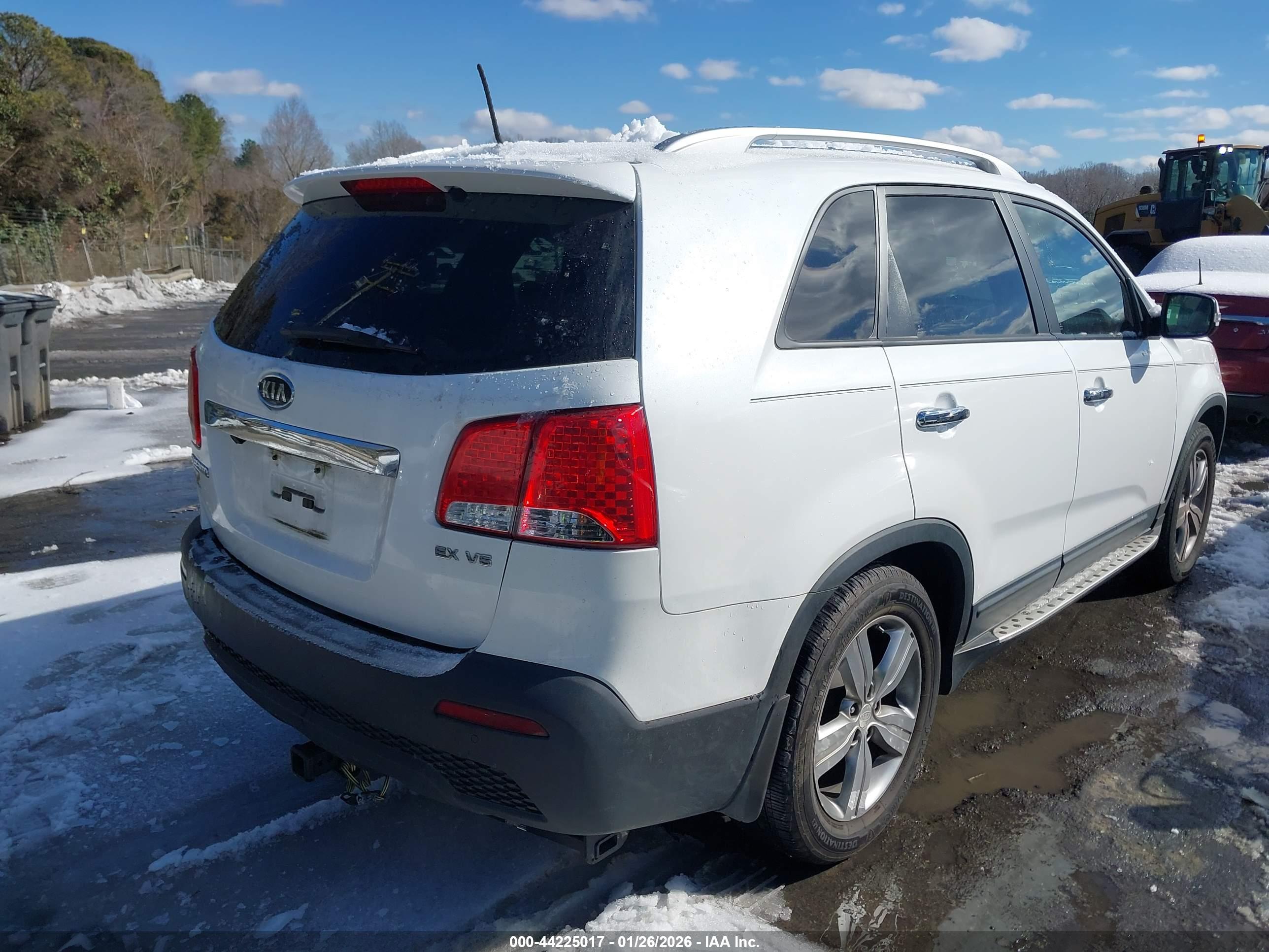 KIA SORENTO image 4
