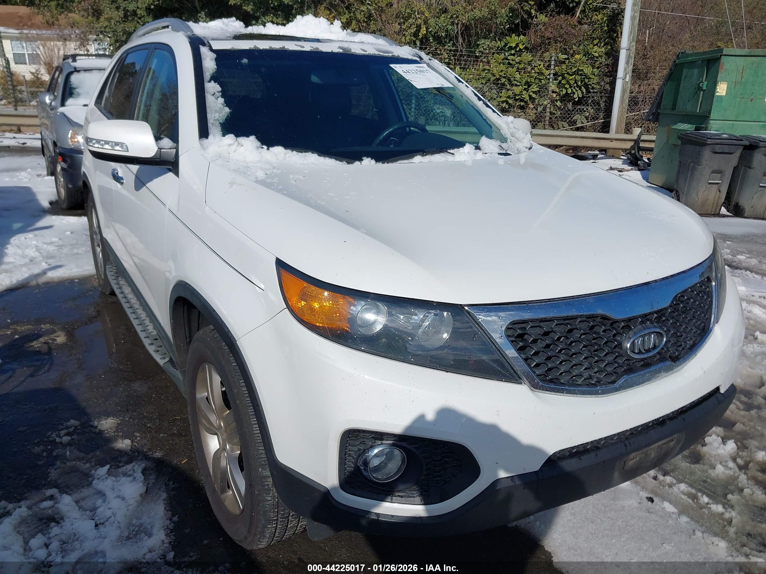 KIA SORENTO image 6