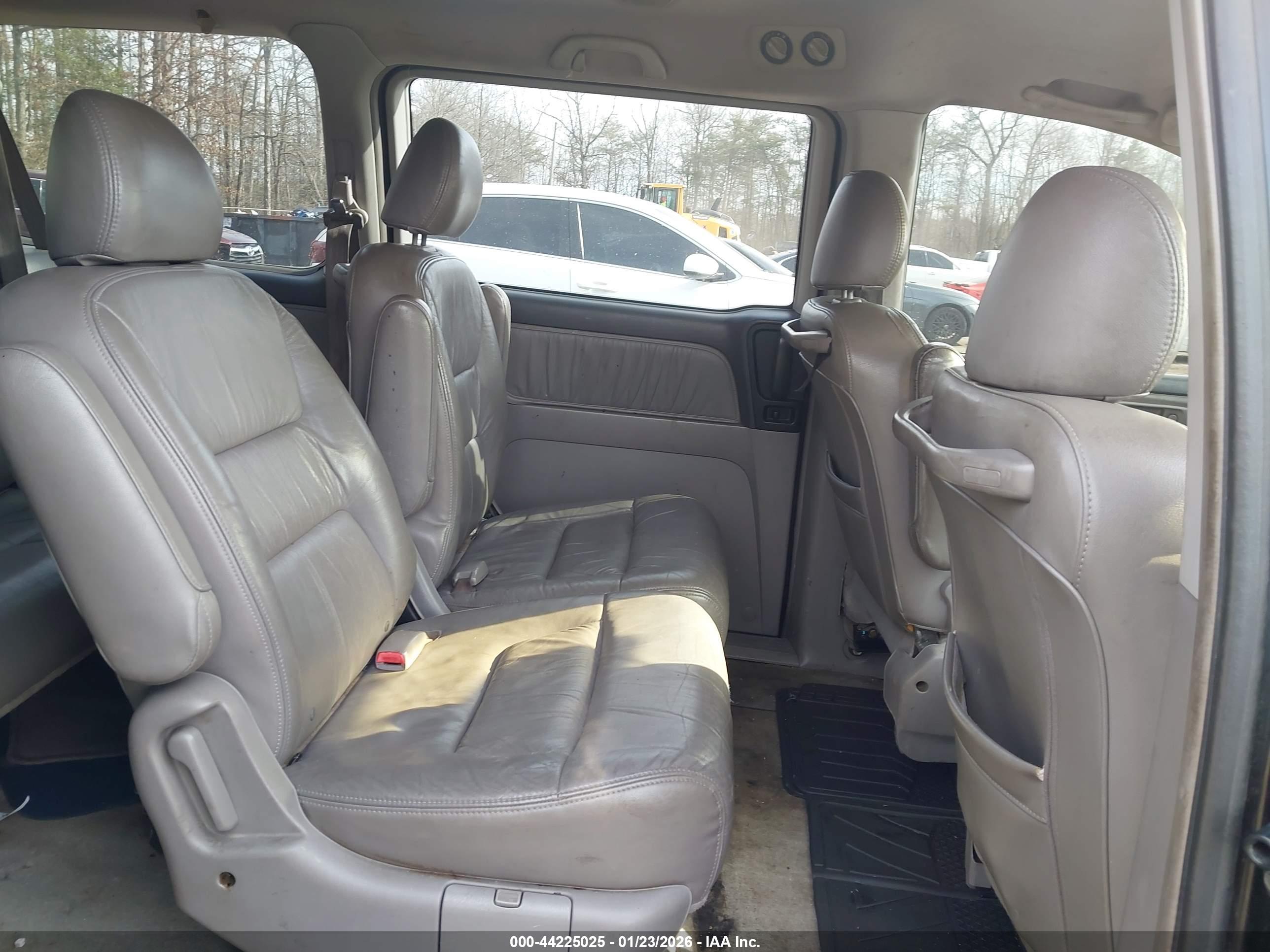 HONDA ODYSSEY image 8
