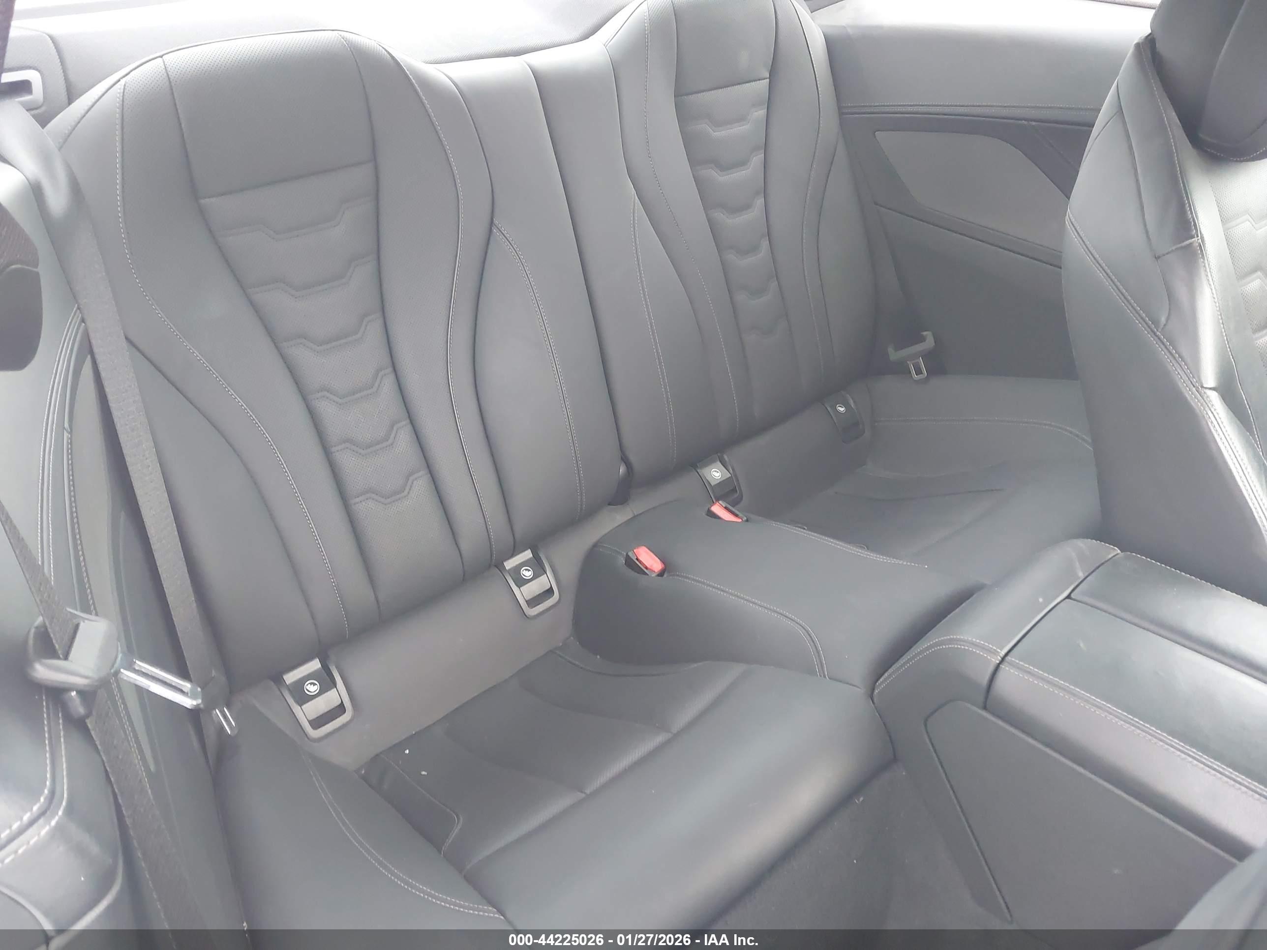 BMW M850I image 8
