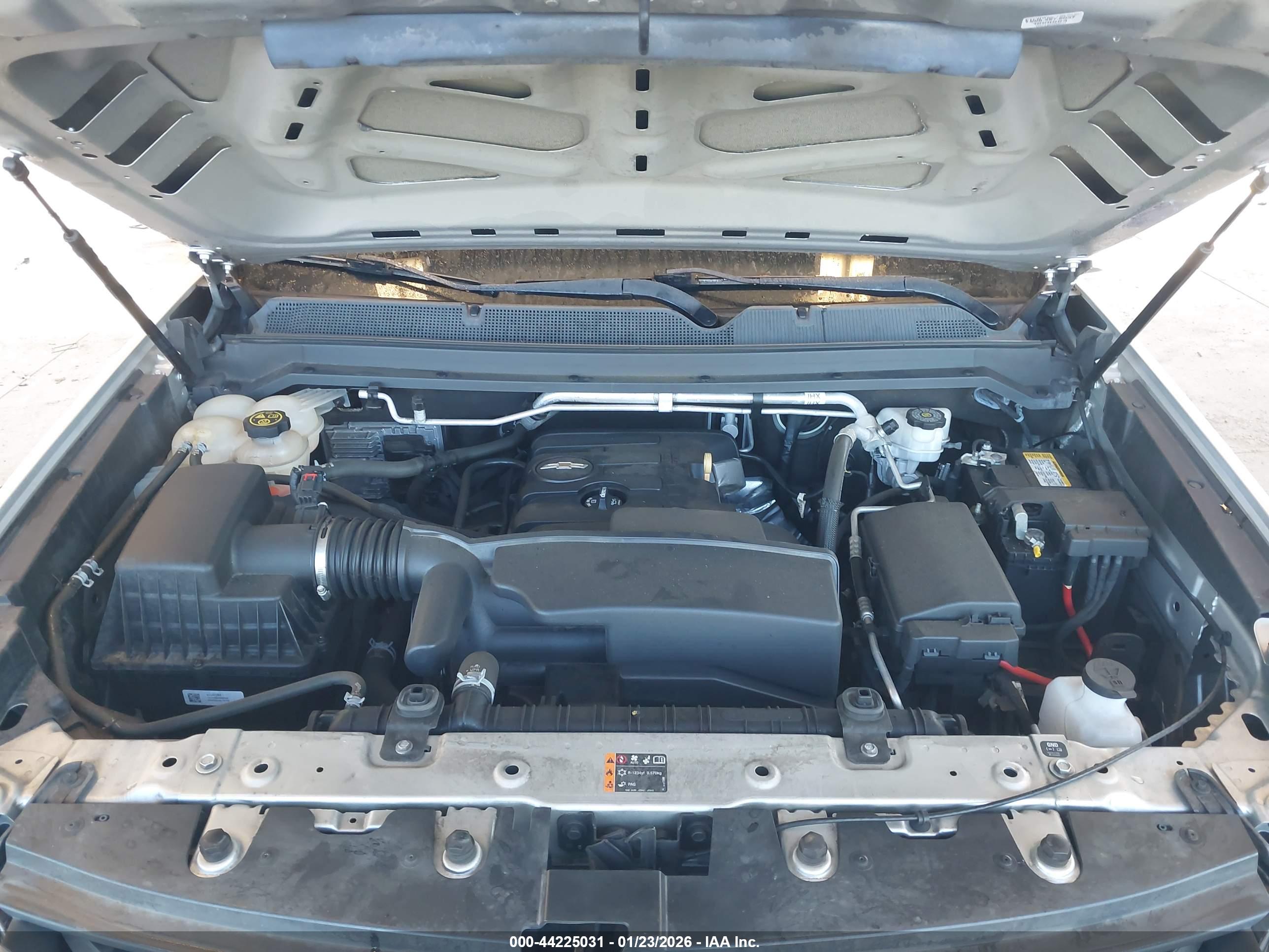 CHEVROLET COLORADO image 10