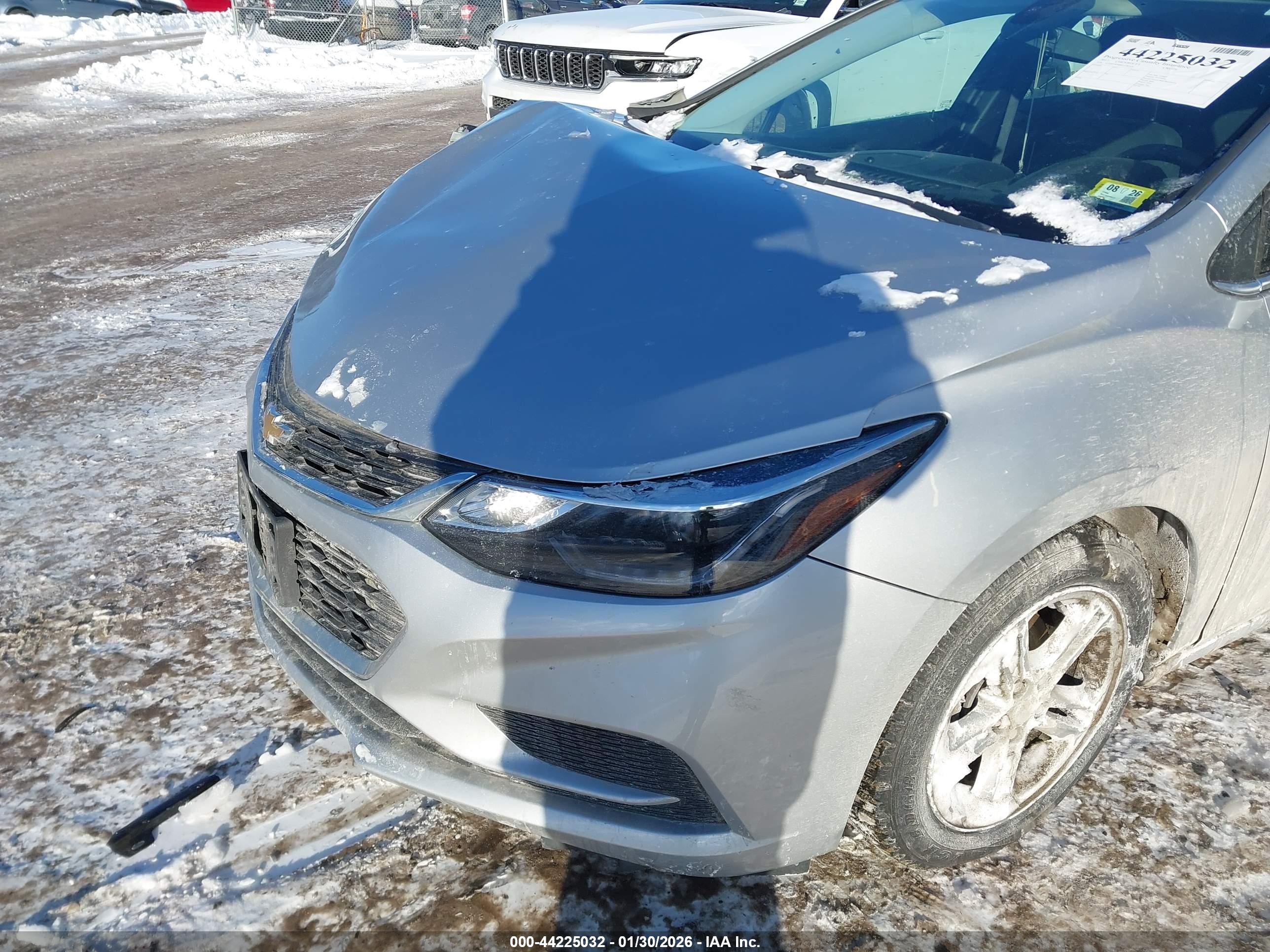 CHEVROLET CRUZE image 6
