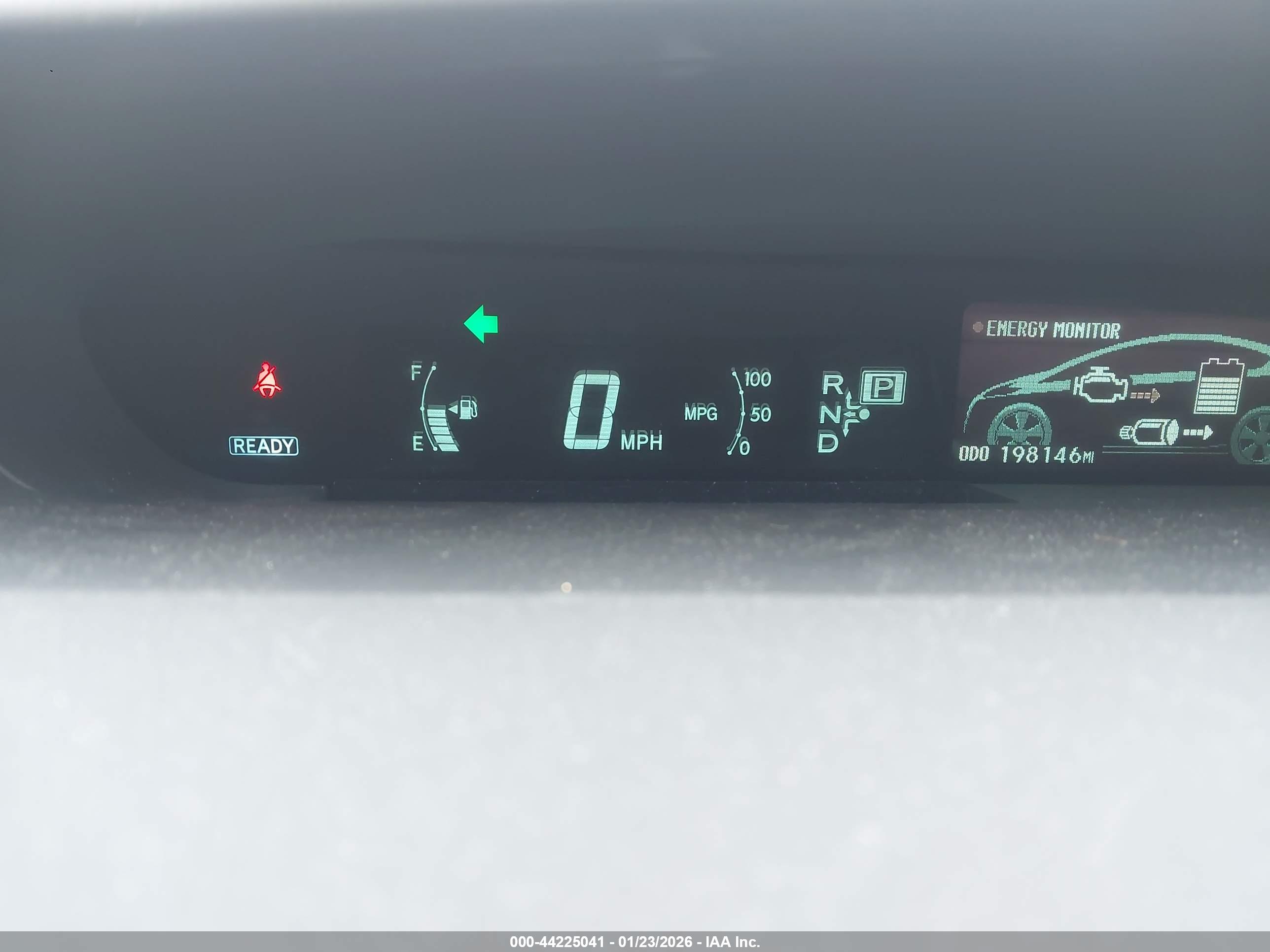 TOYOTA PRIUS image 7