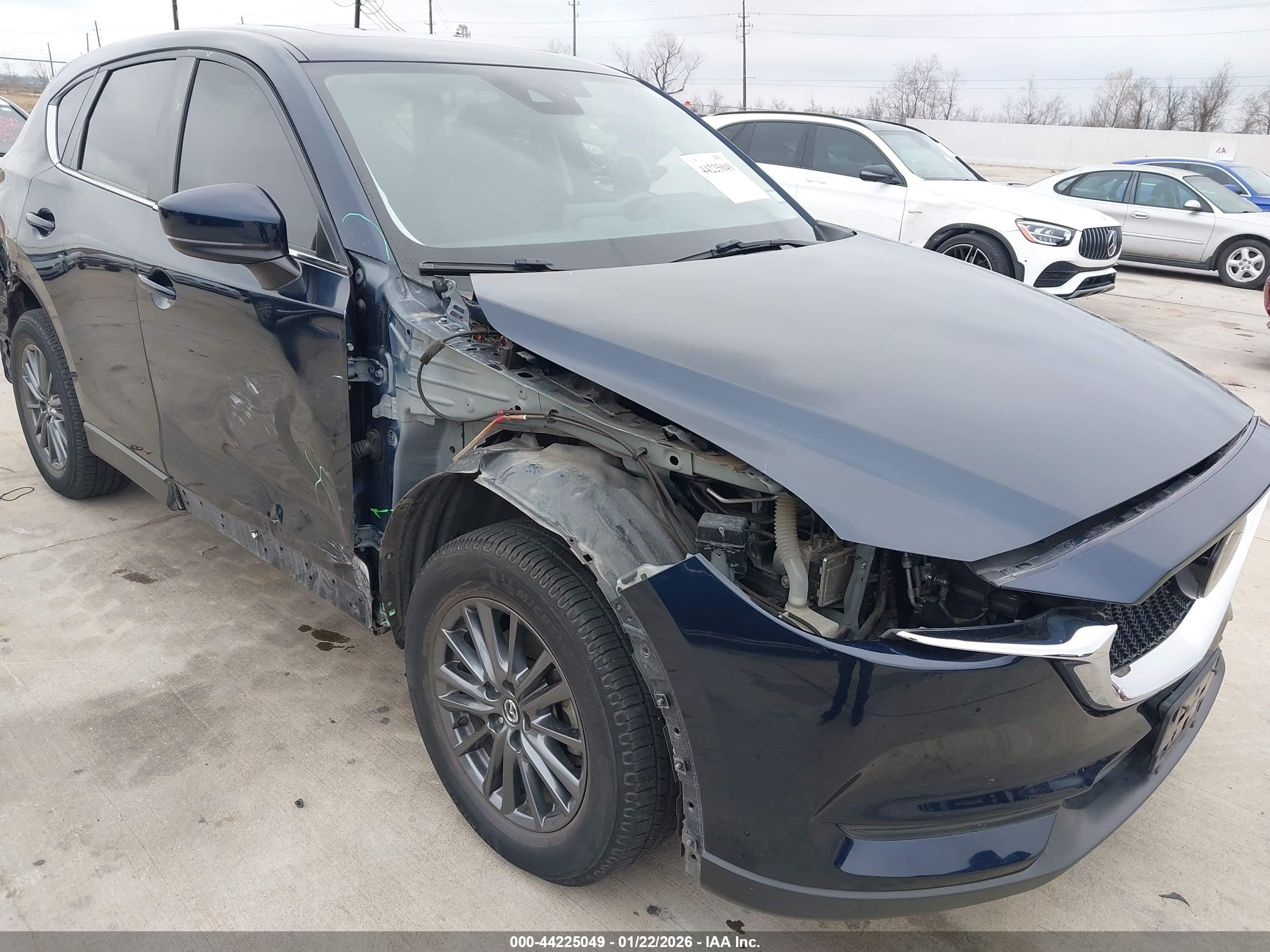 MAZDA CX-5 image 6