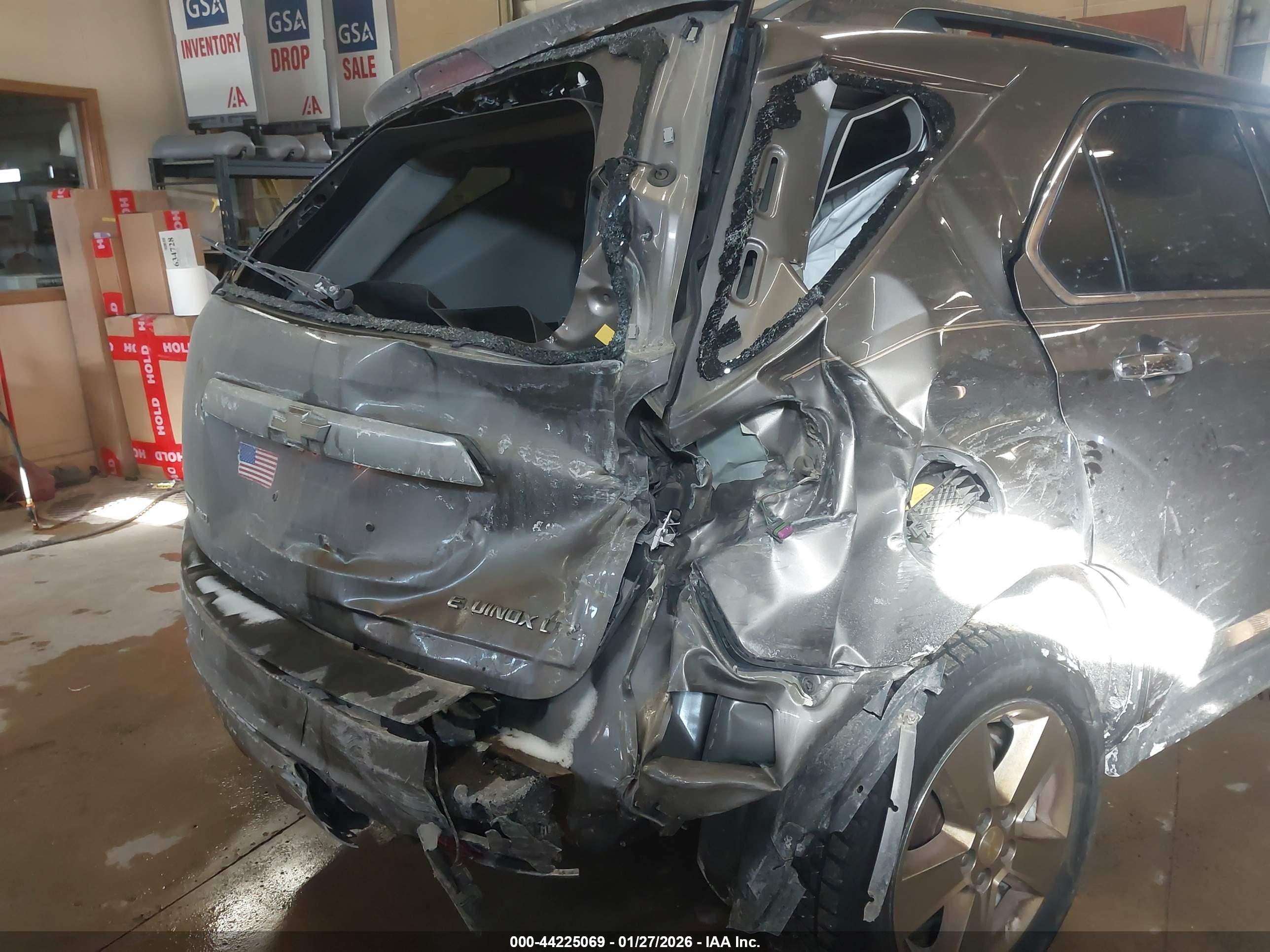 CHEVROLET EQUINOX image 6