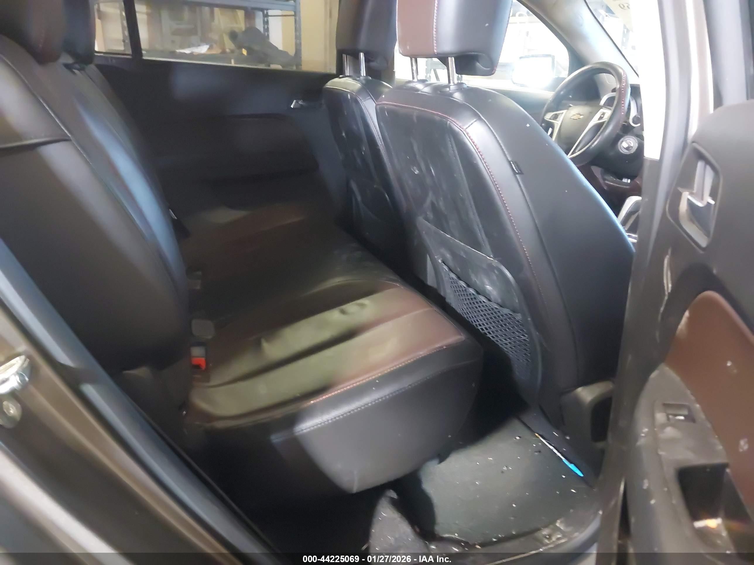CHEVROLET EQUINOX image 8