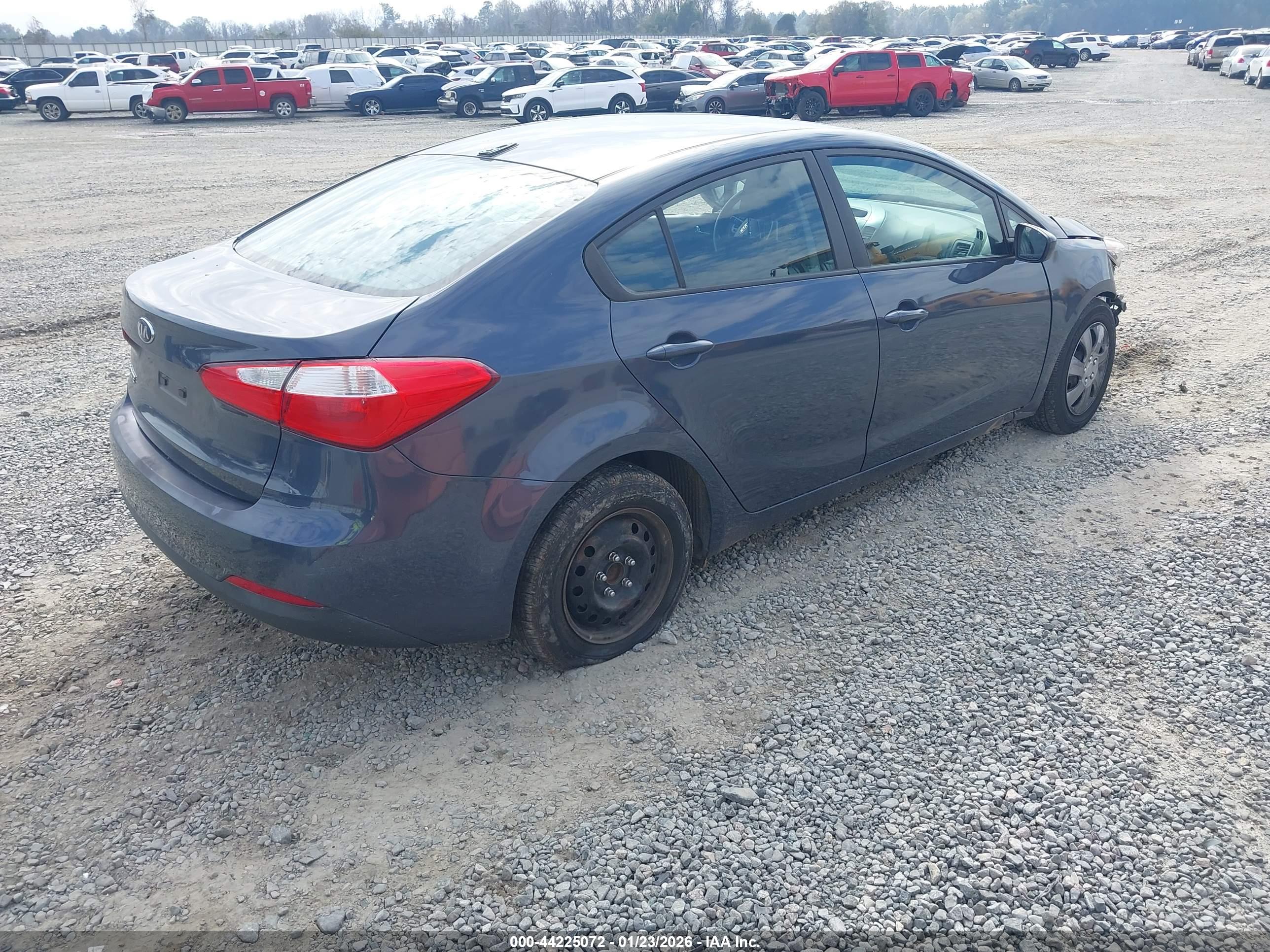 KIA FORTE image 4