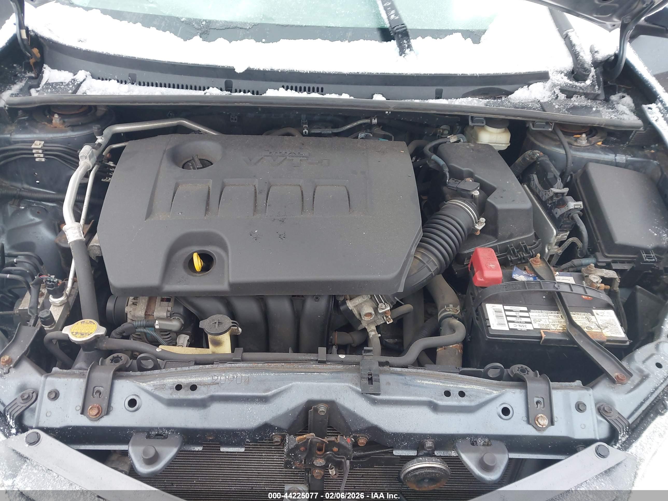 TOYOTA COROLLA image 10