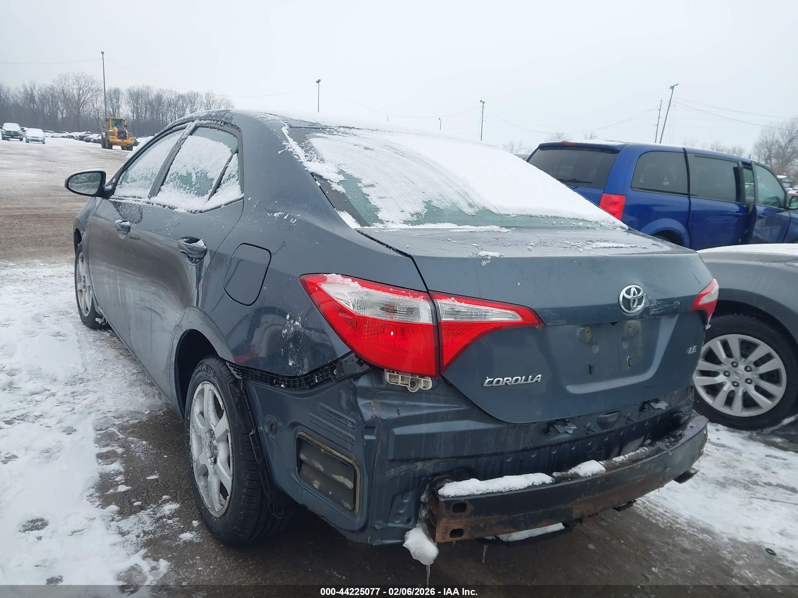 TOYOTA COROLLA image 3