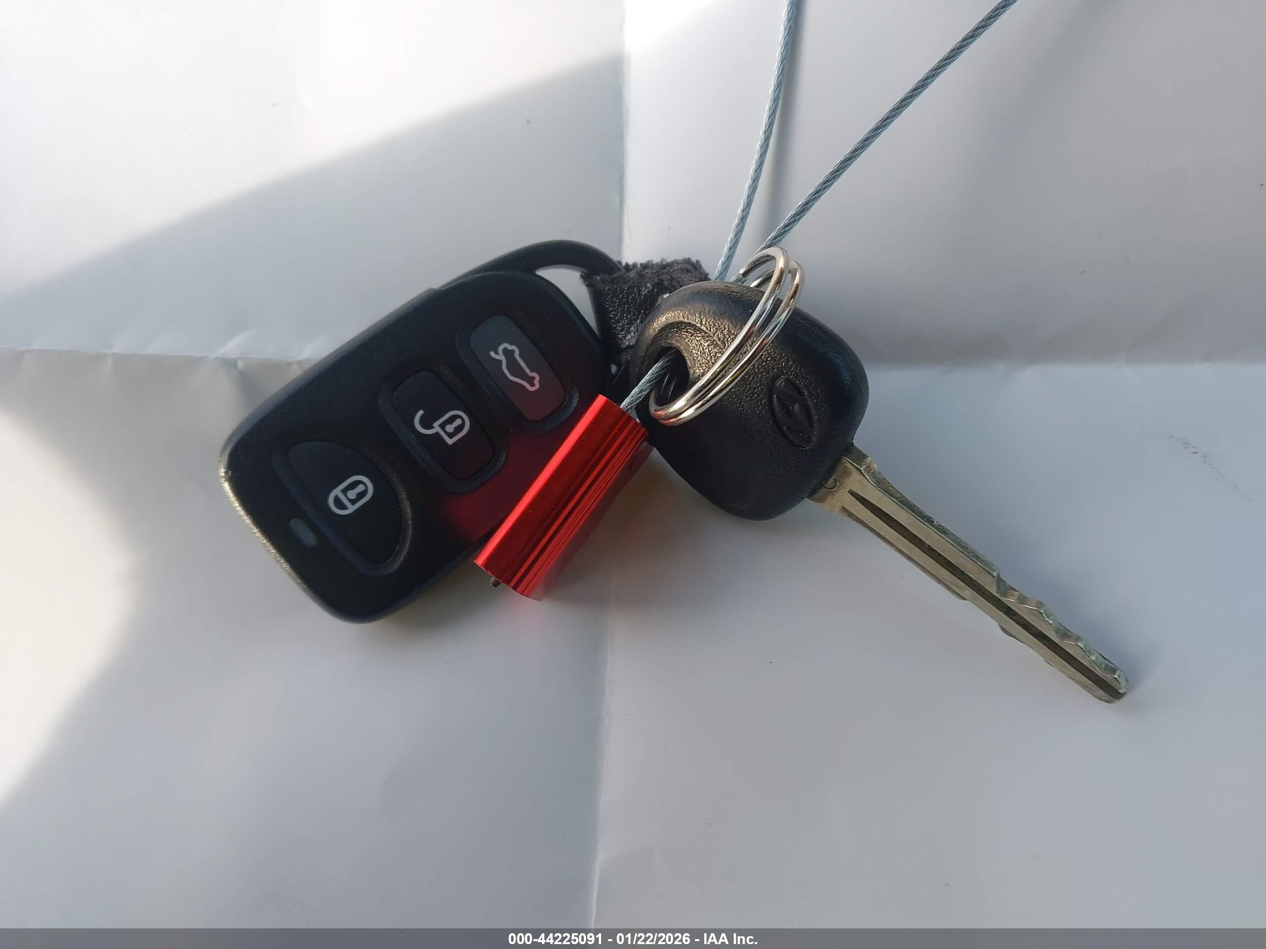 HYUNDAI ELANTRA image 11