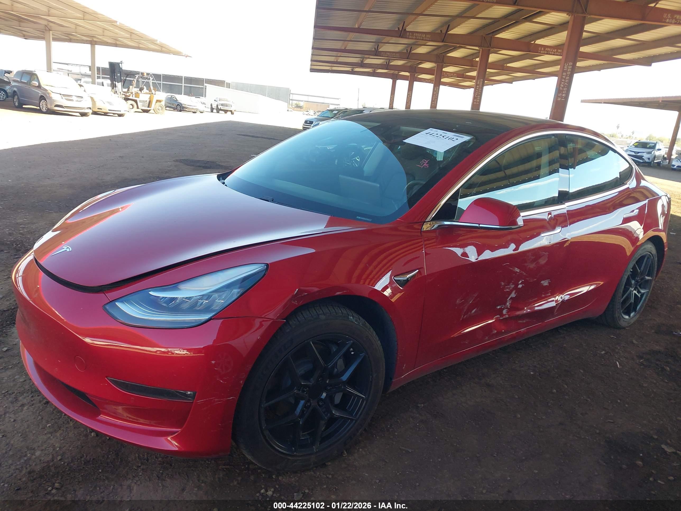 TESLA MODEL image 6