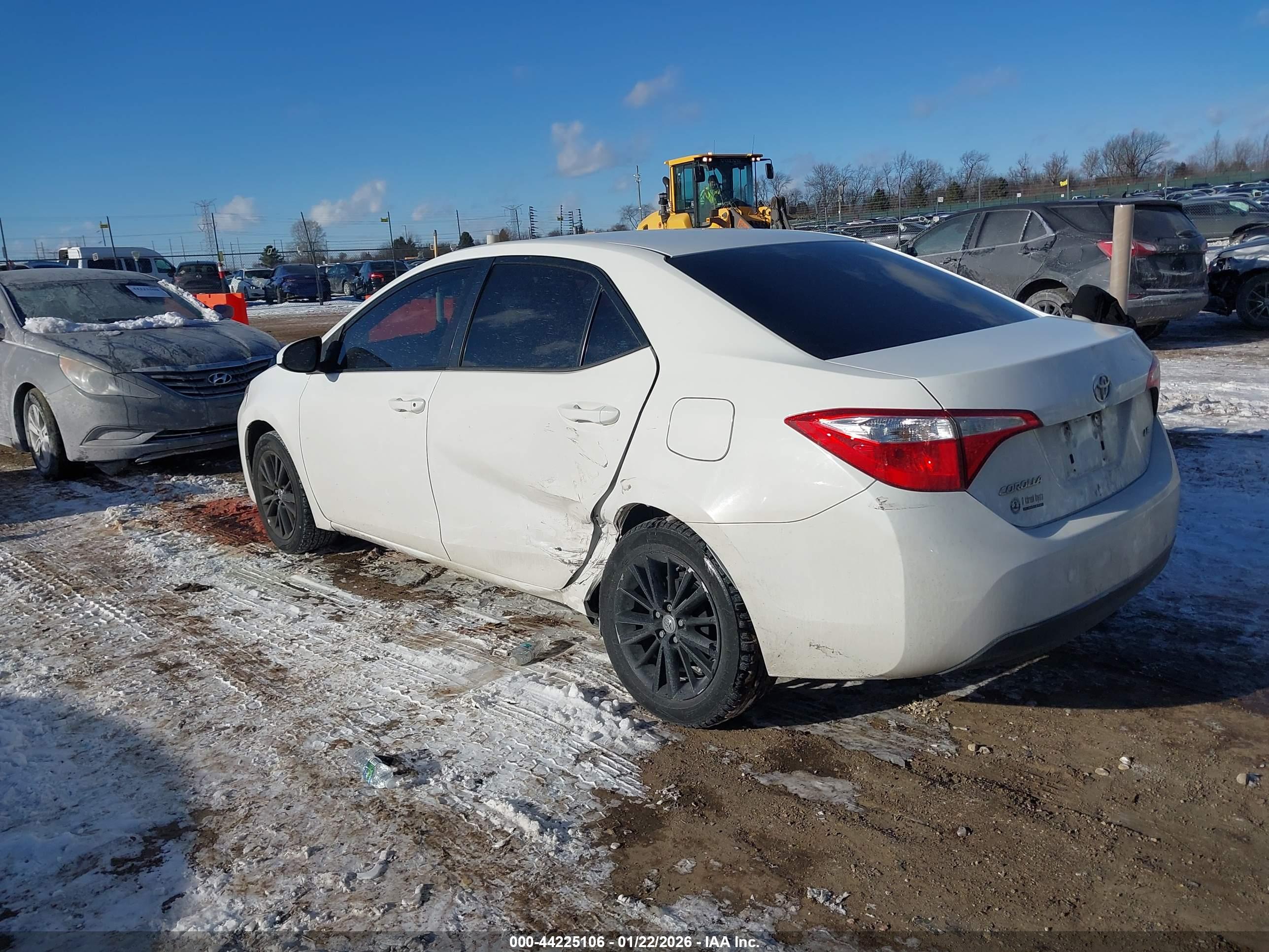 TOYOTA COROLLA image 3