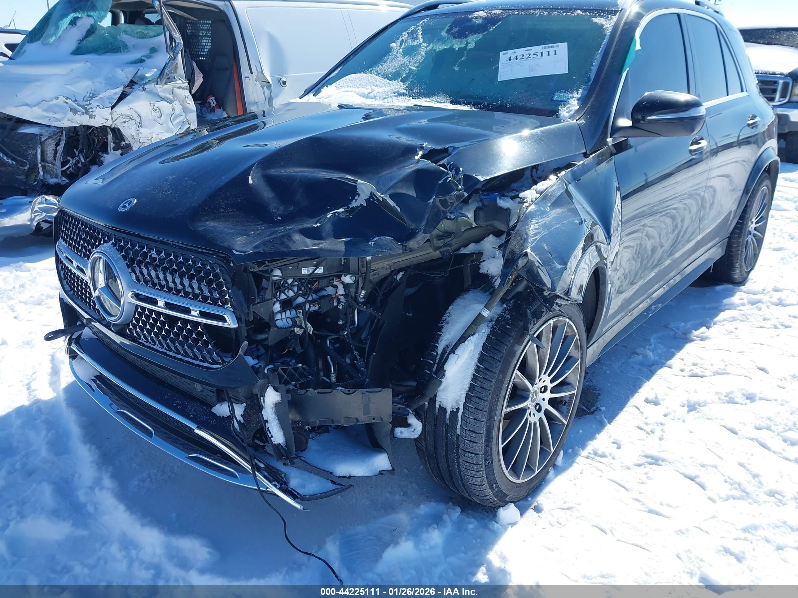 MERCEDES-BENZ GLE image 6