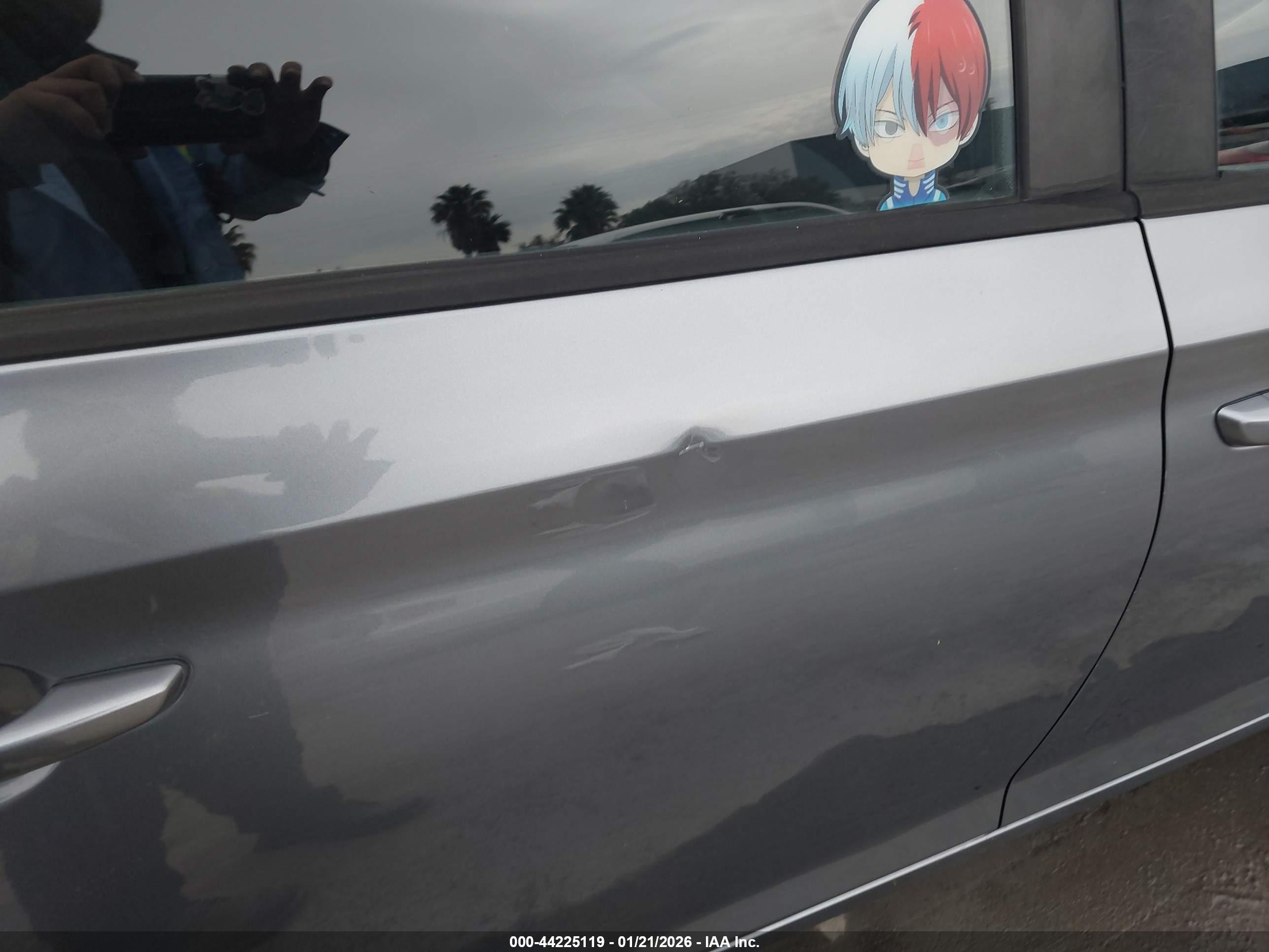 HYUNDAI ACCENT image 6