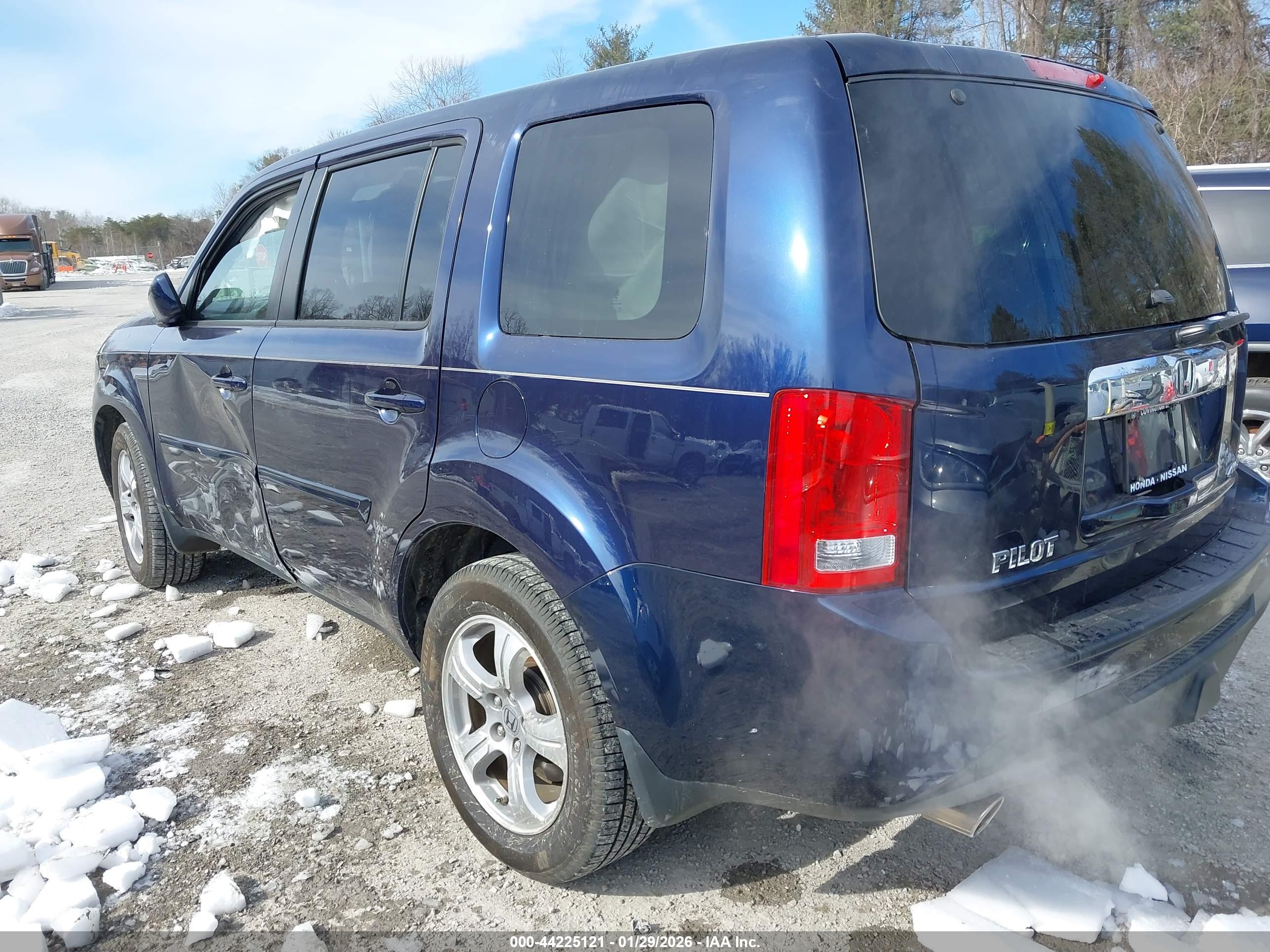 HONDA PILOT image 3