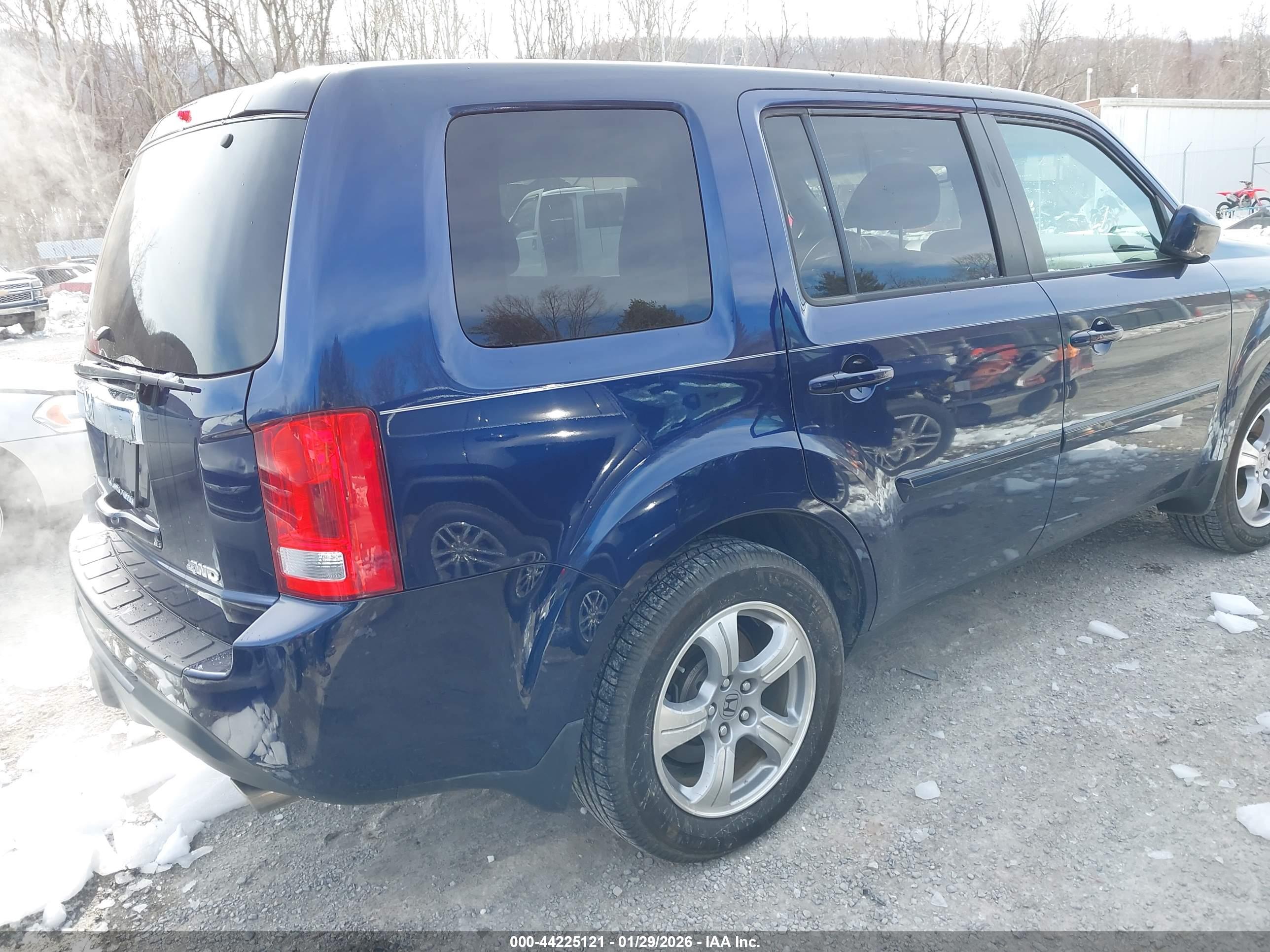 HONDA PILOT image 4