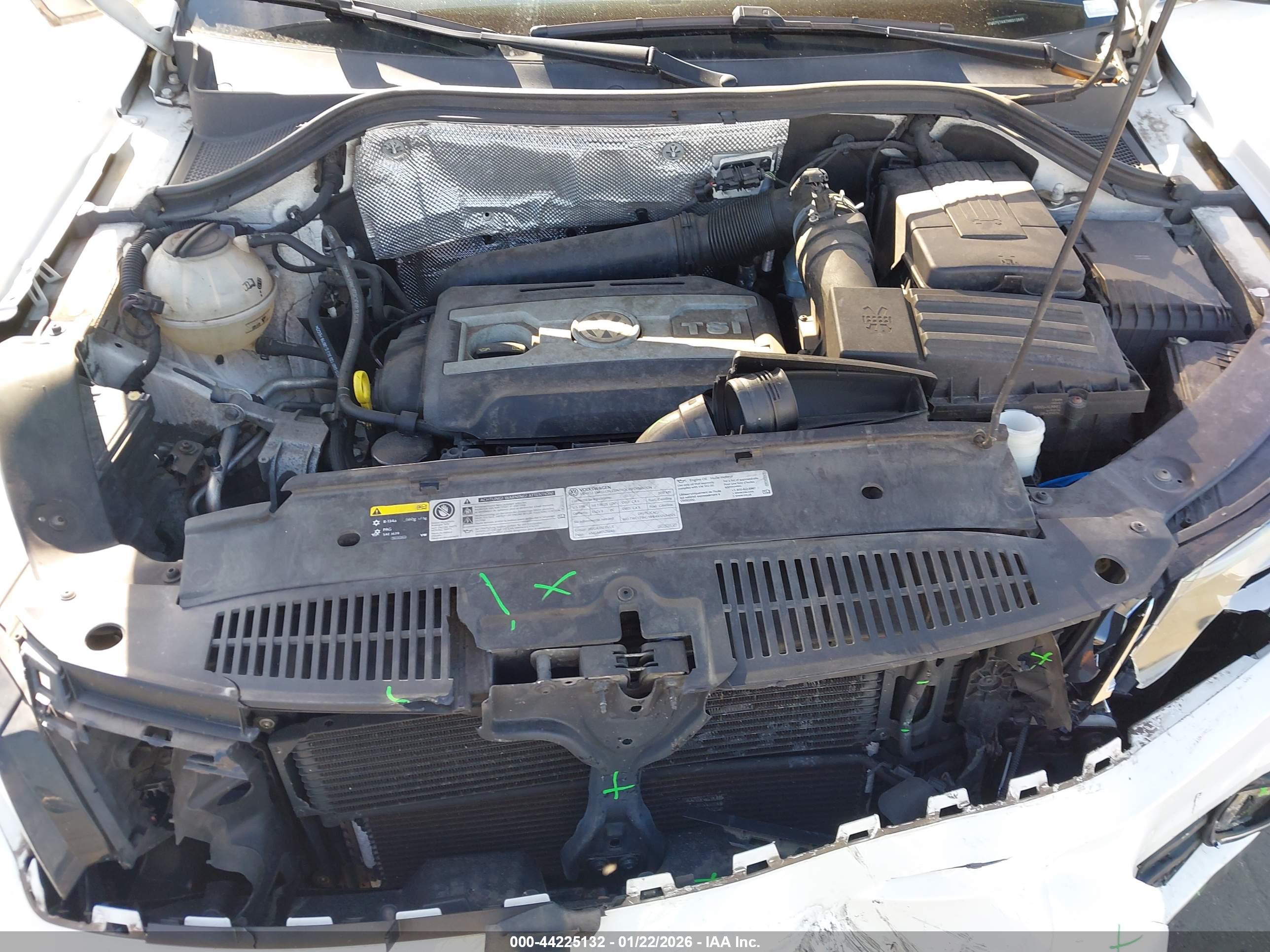 VOLKSWAGEN TIGUAN image 10
