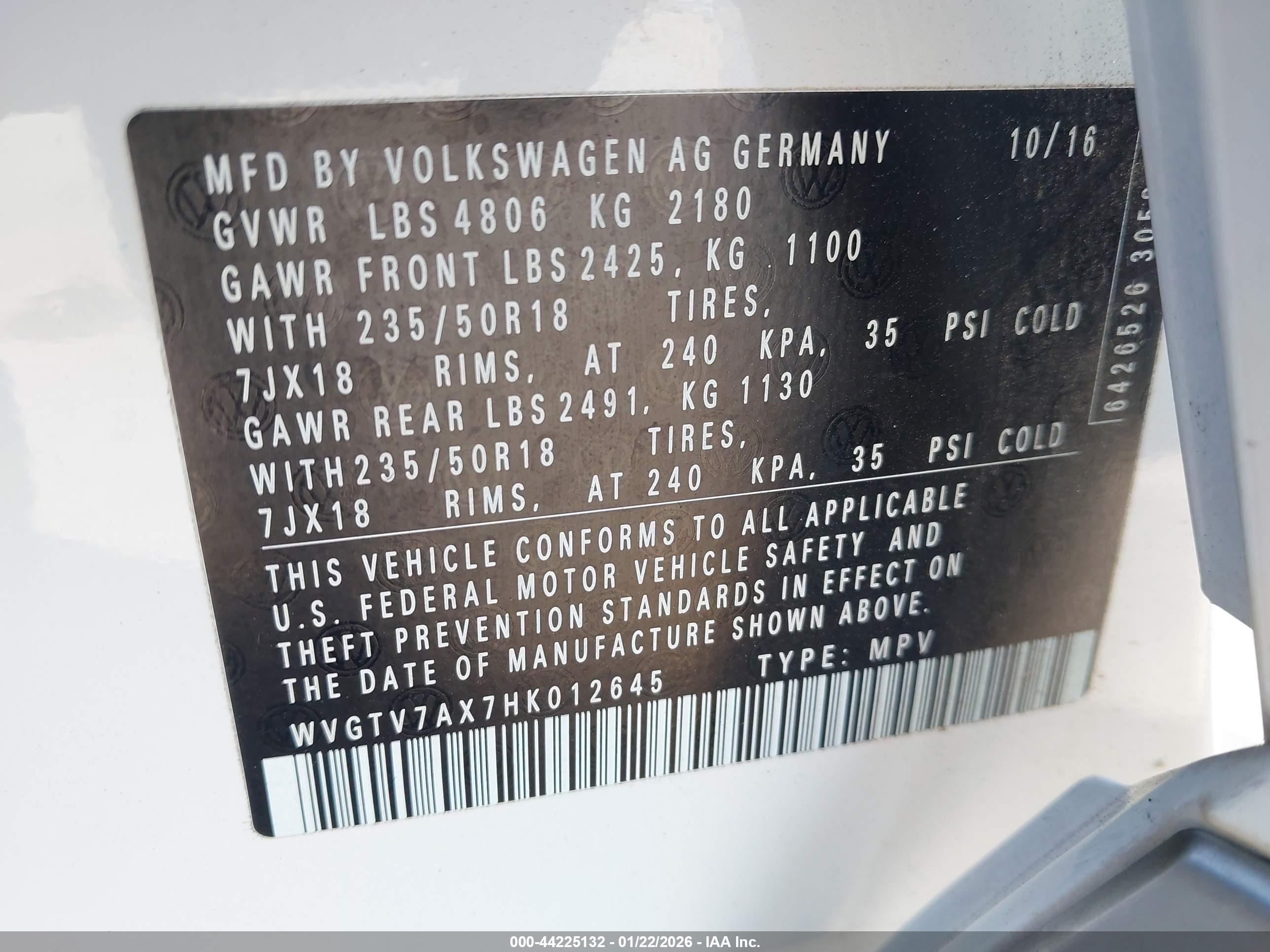 VOLKSWAGEN TIGUAN image 9