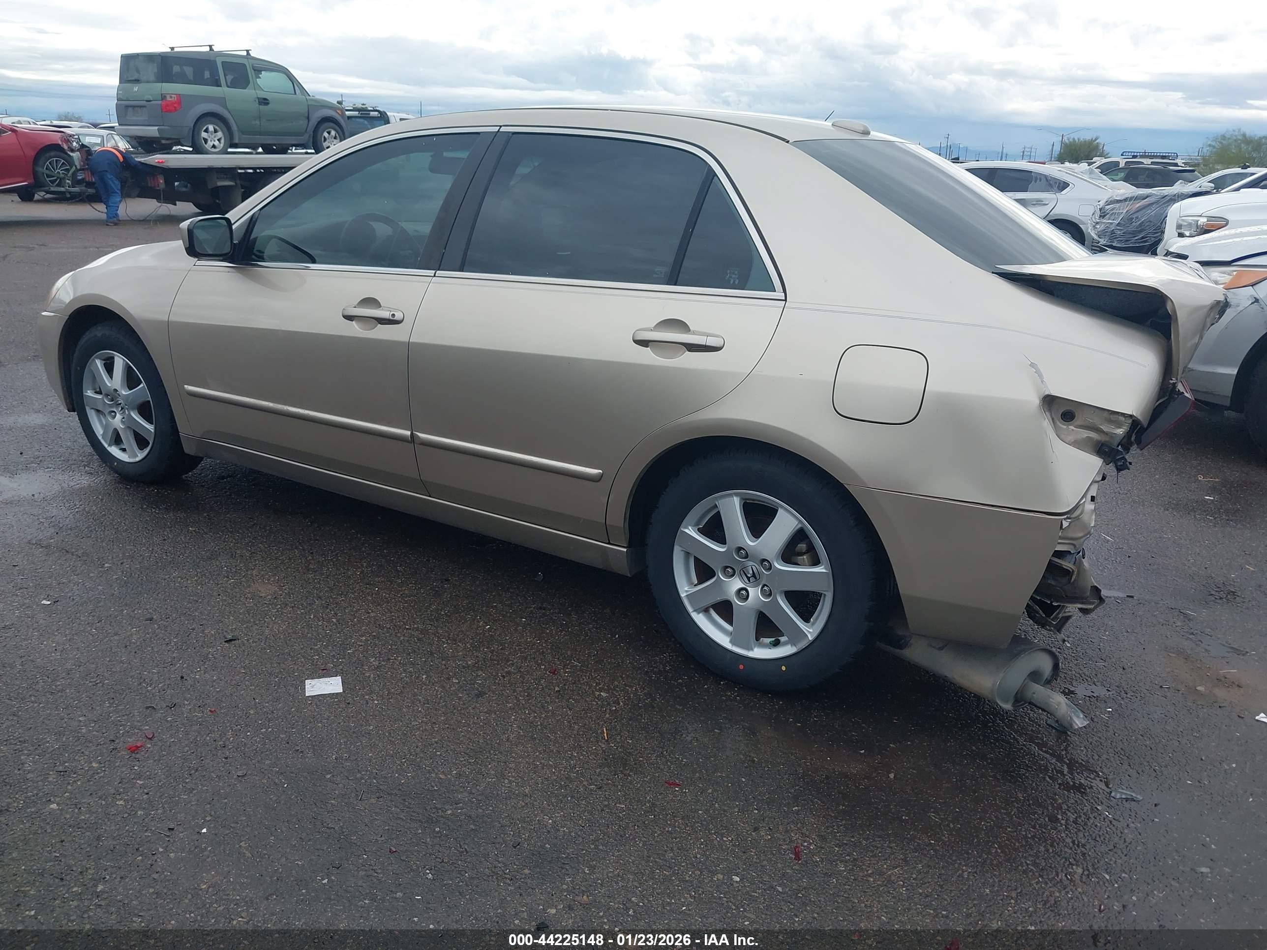 HONDA ACCORD image 3