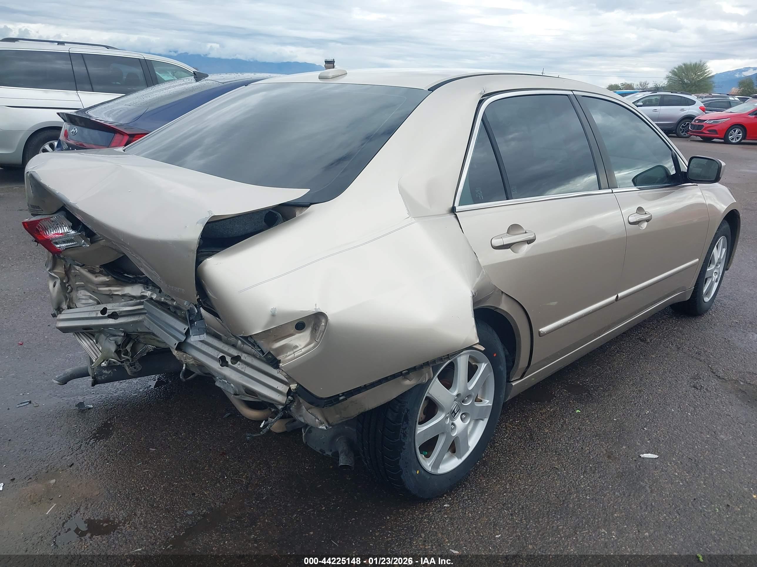 HONDA ACCORD image 4