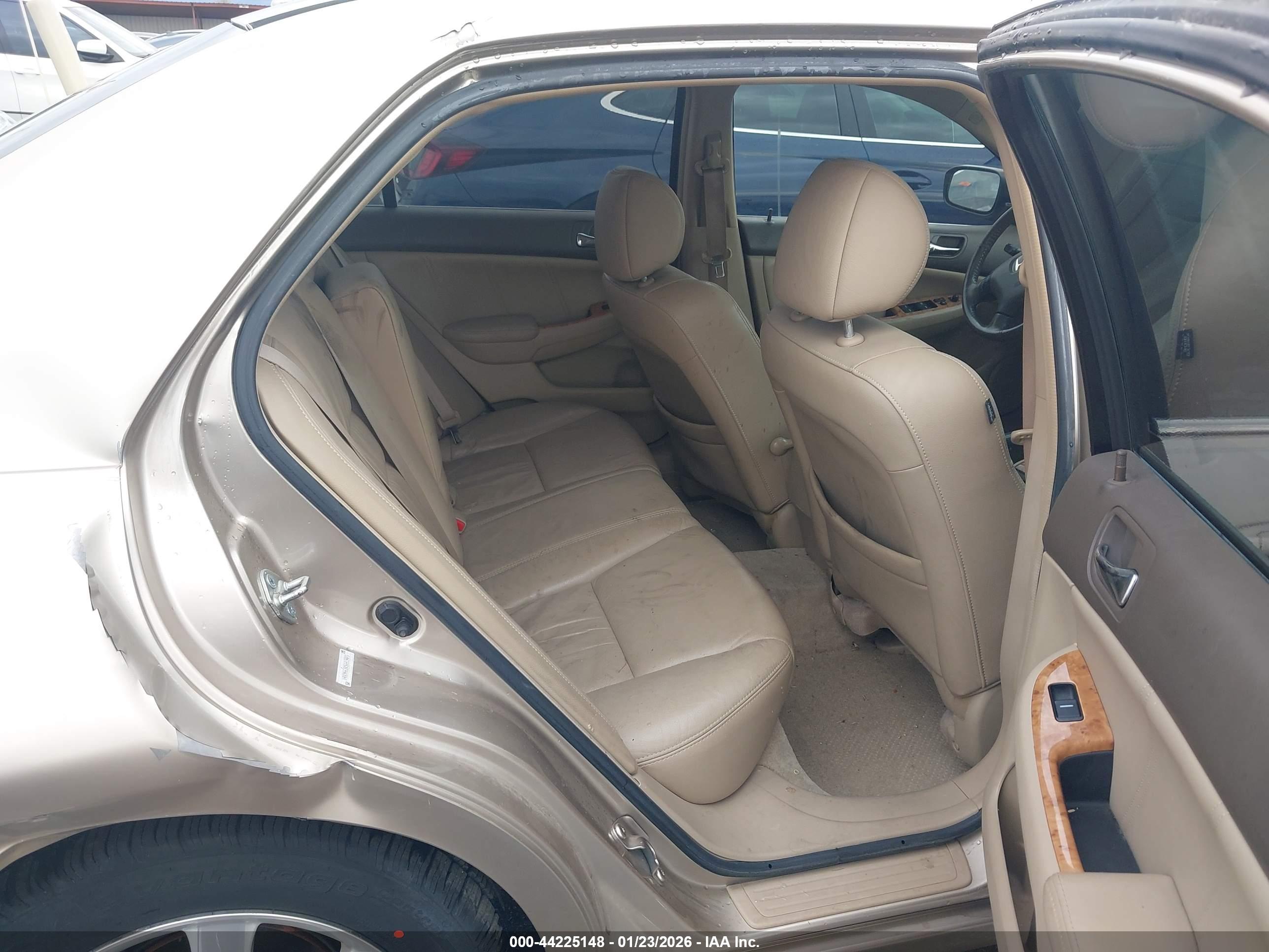 HONDA ACCORD image 8