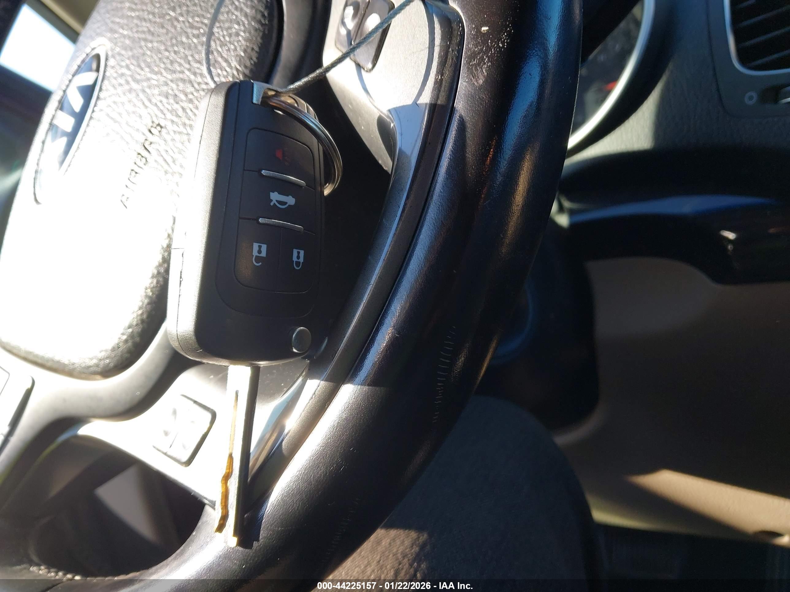 KIA SORENTO image 11