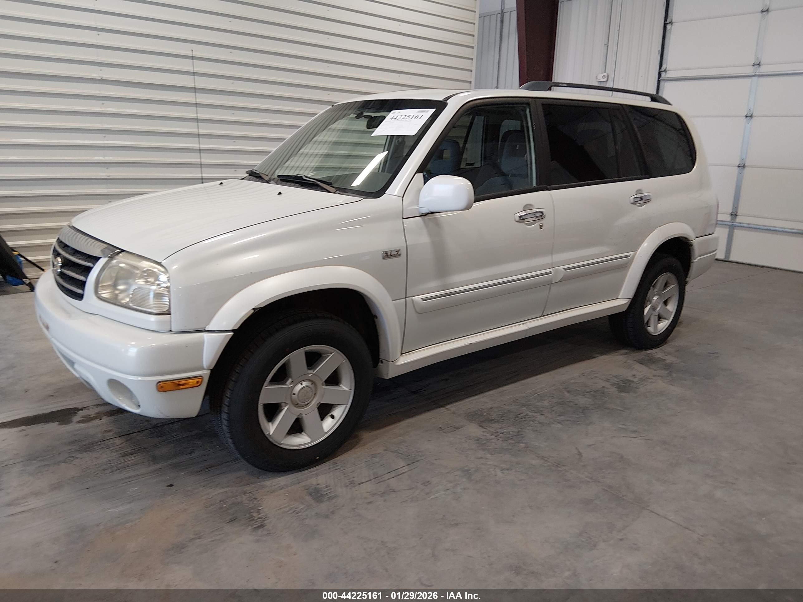 SUZUKI GRAND image 2