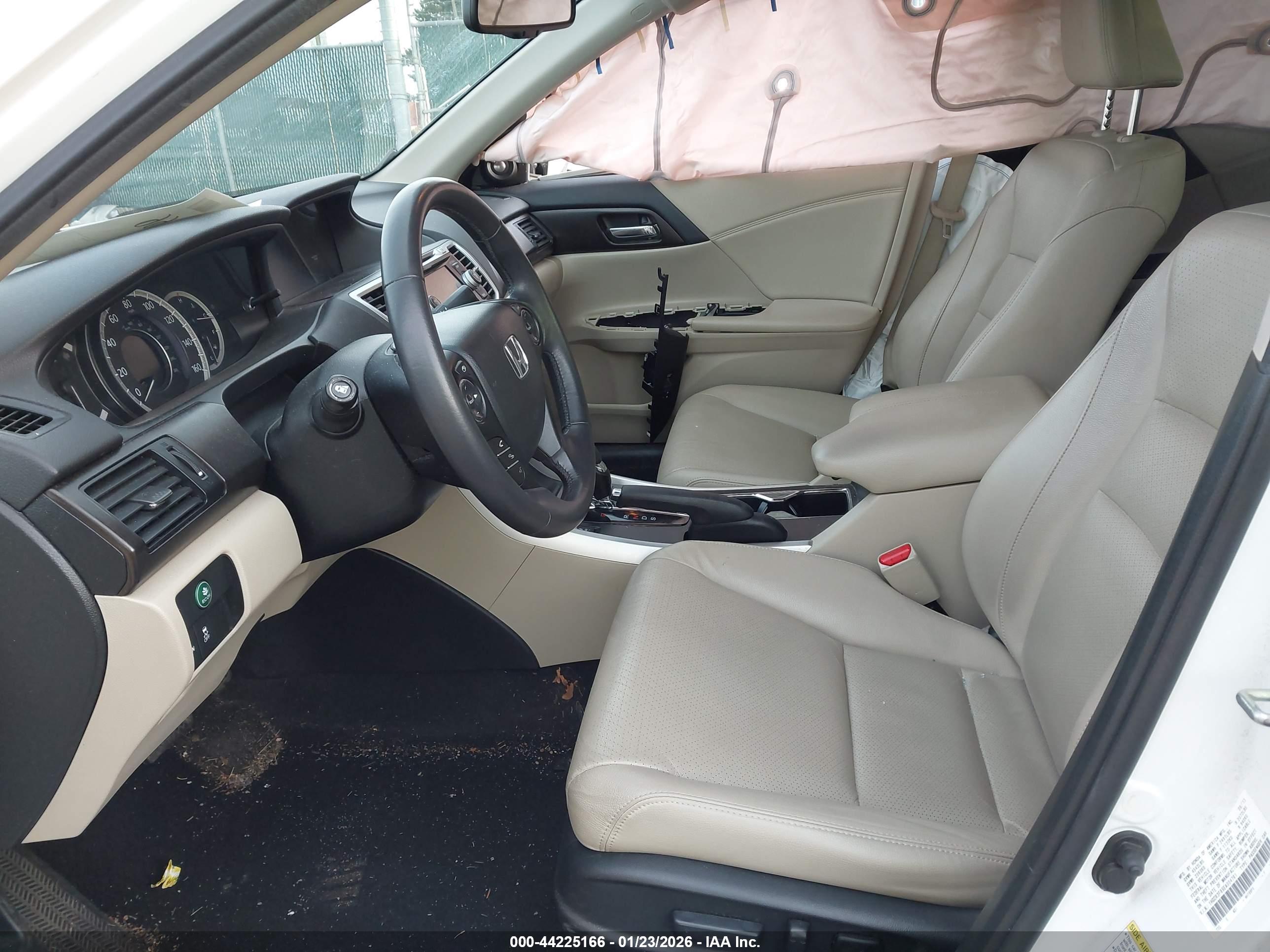 HONDA ACCORD image 5