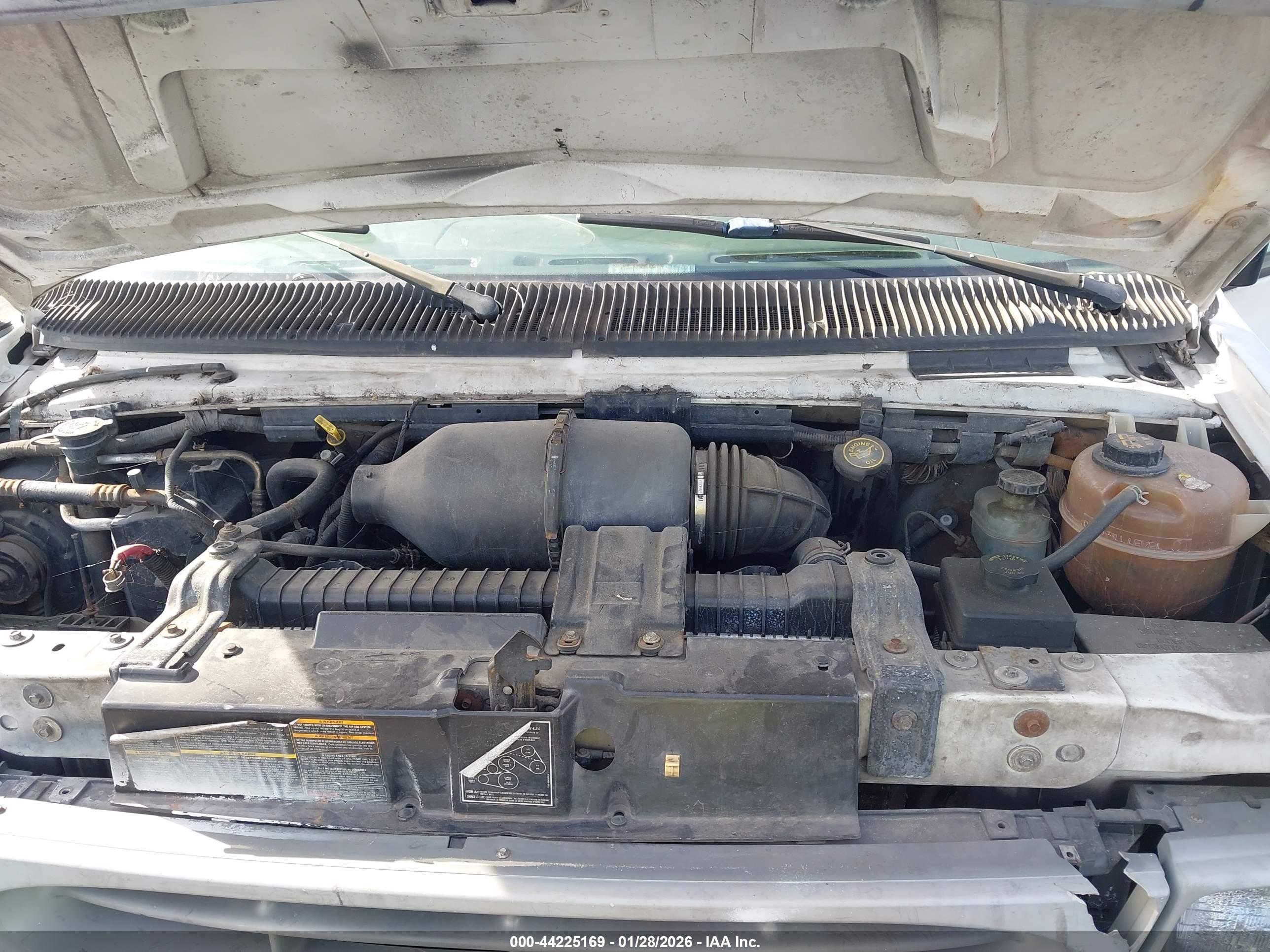FORD E-250 image 10