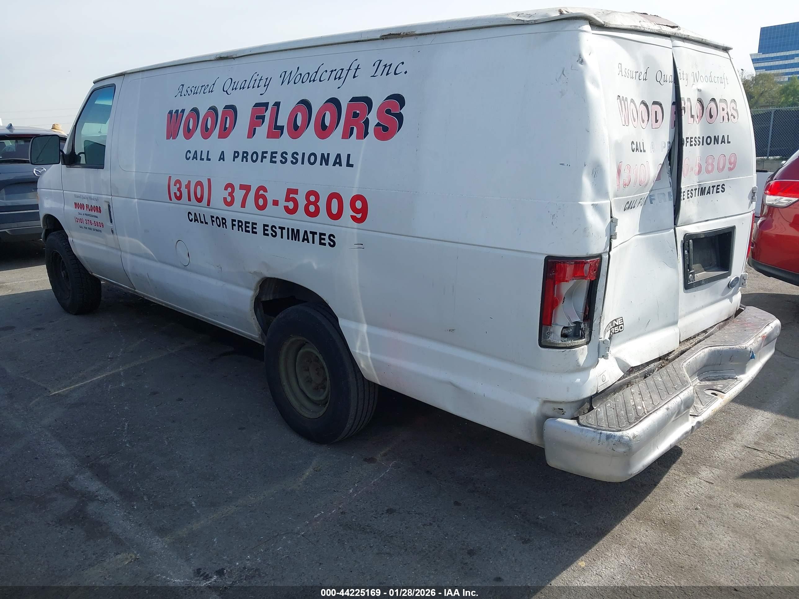 FORD E-250 image 3