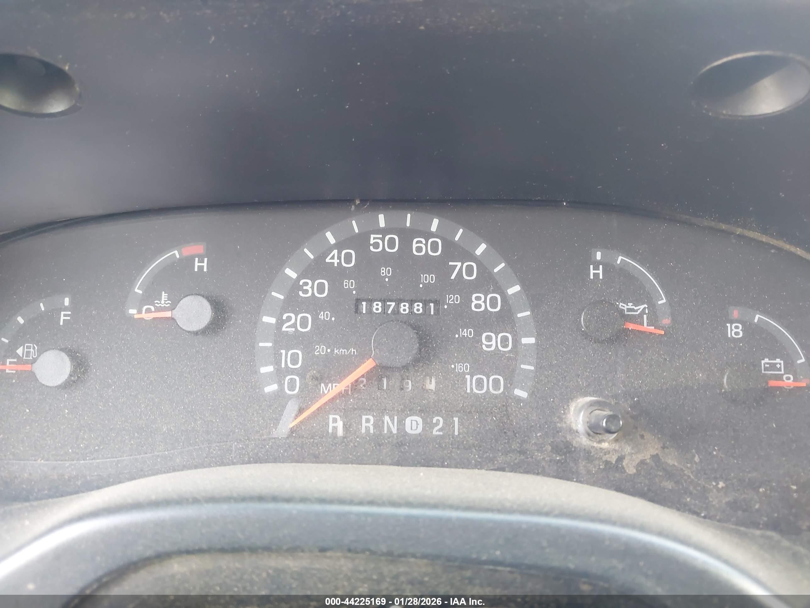 FORD E-250 image 7