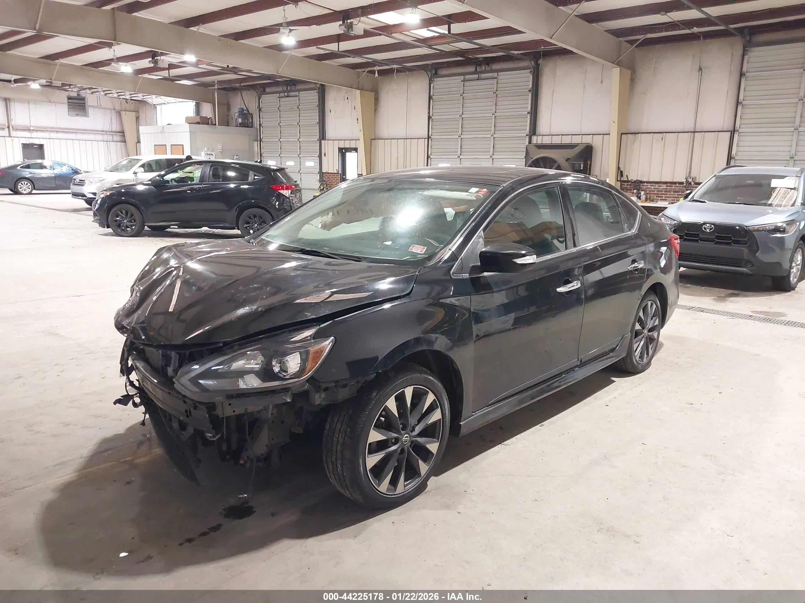 NISSAN SENTRA image 2