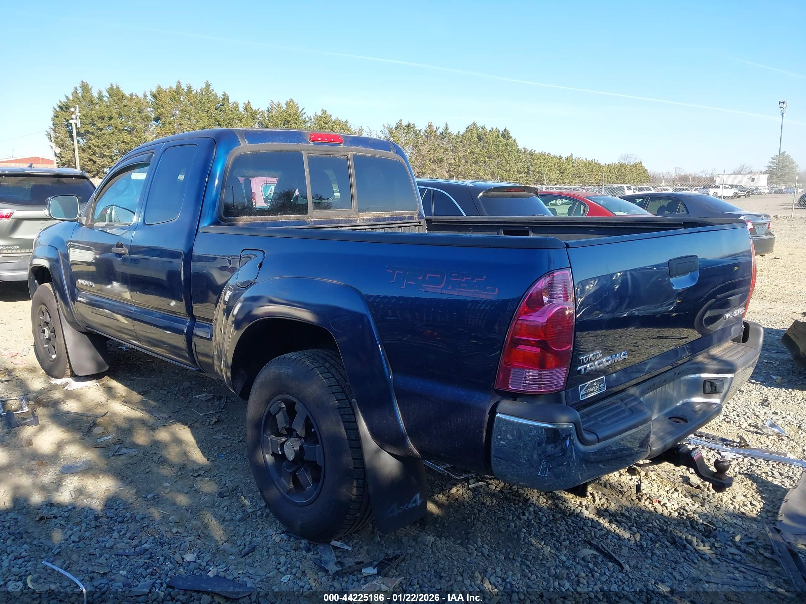 TOYOTA TACOMA image 3