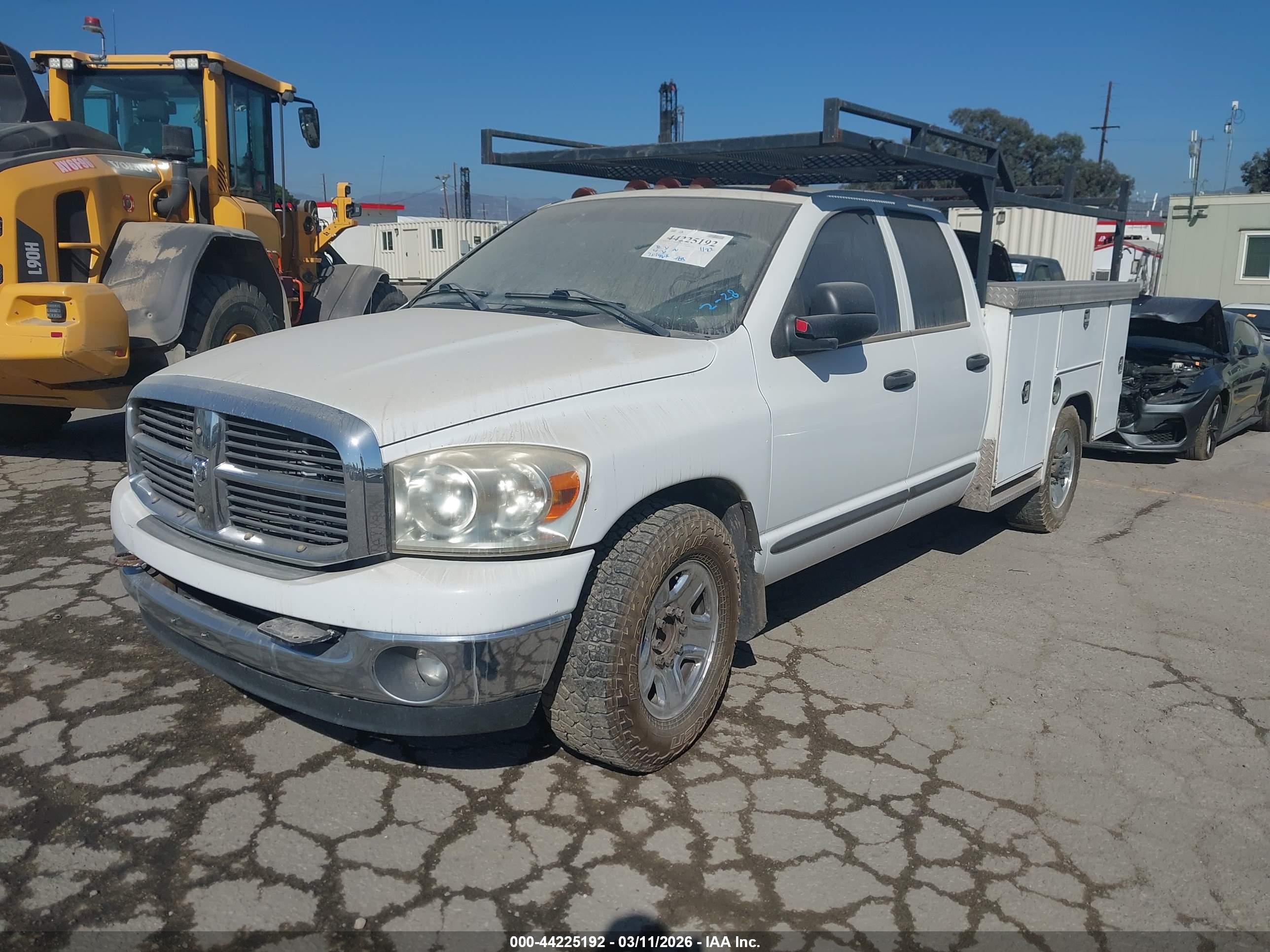 DODGE RAM image 2