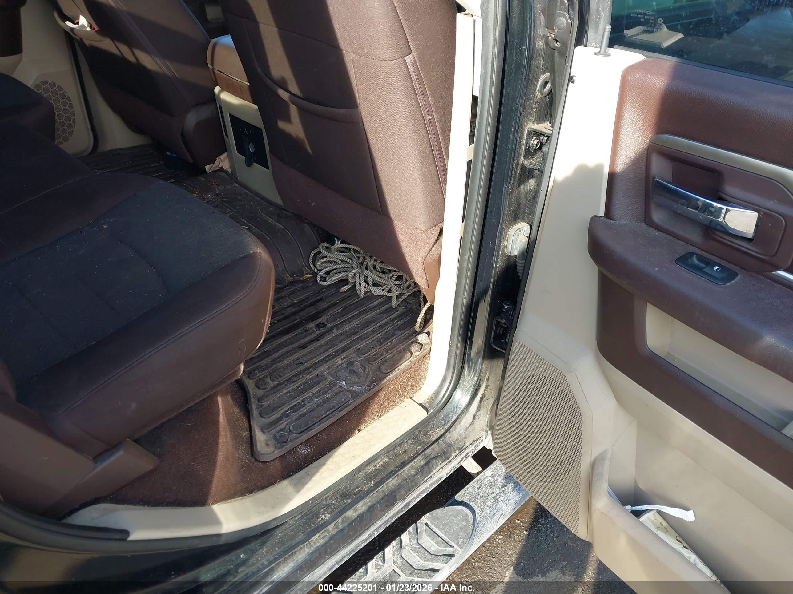 RAM 1500 image 8