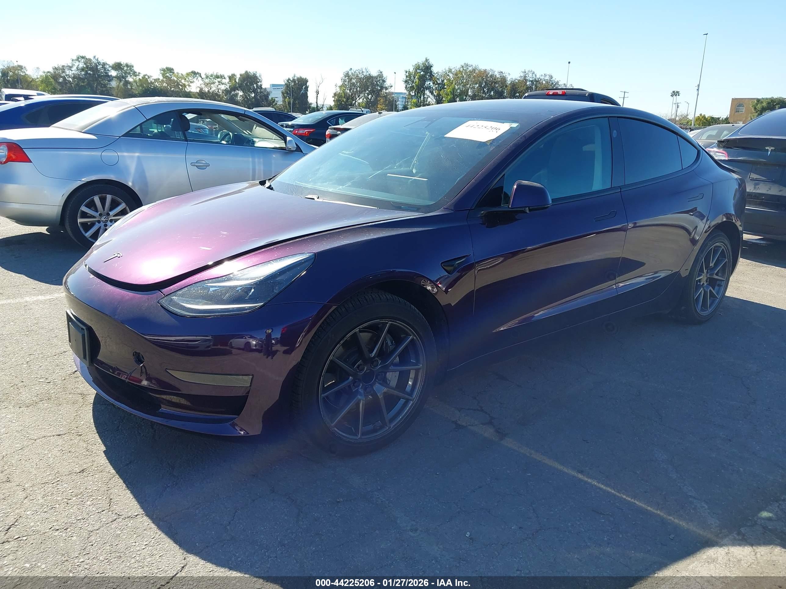 TESLA MODEL image 2