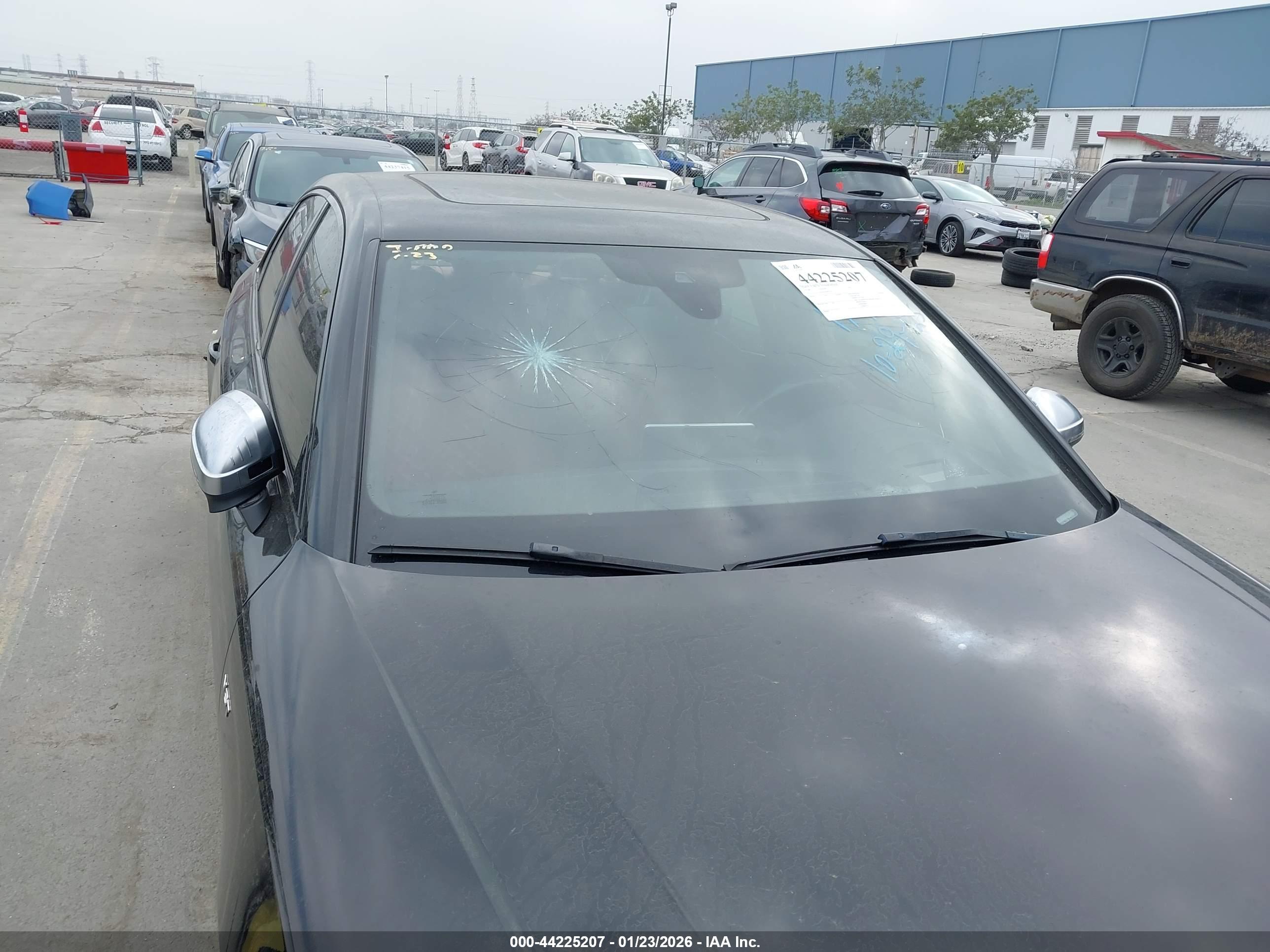 AUDI S4 image 6