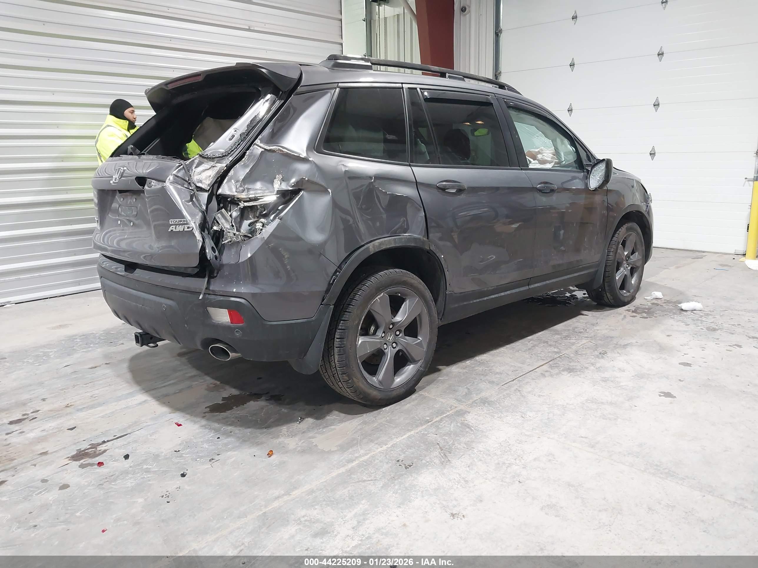 HONDA PASSPORT image 4