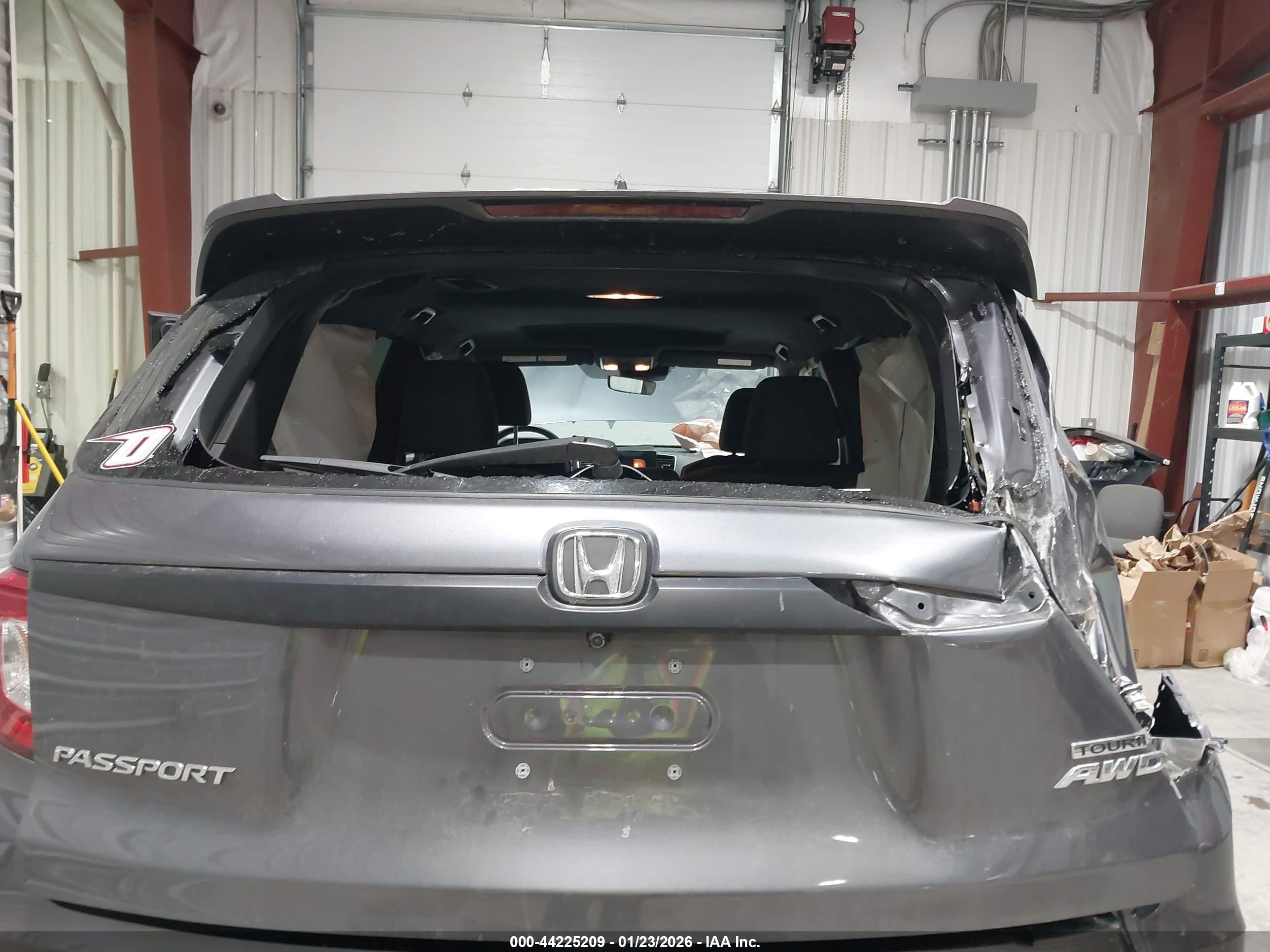 HONDA PASSPORT image 6