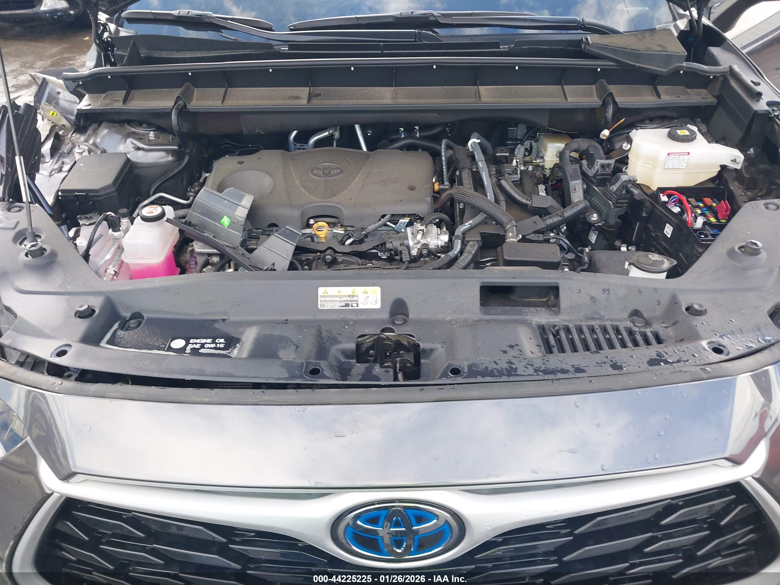 TOYOTA HIGHLANDER image 10