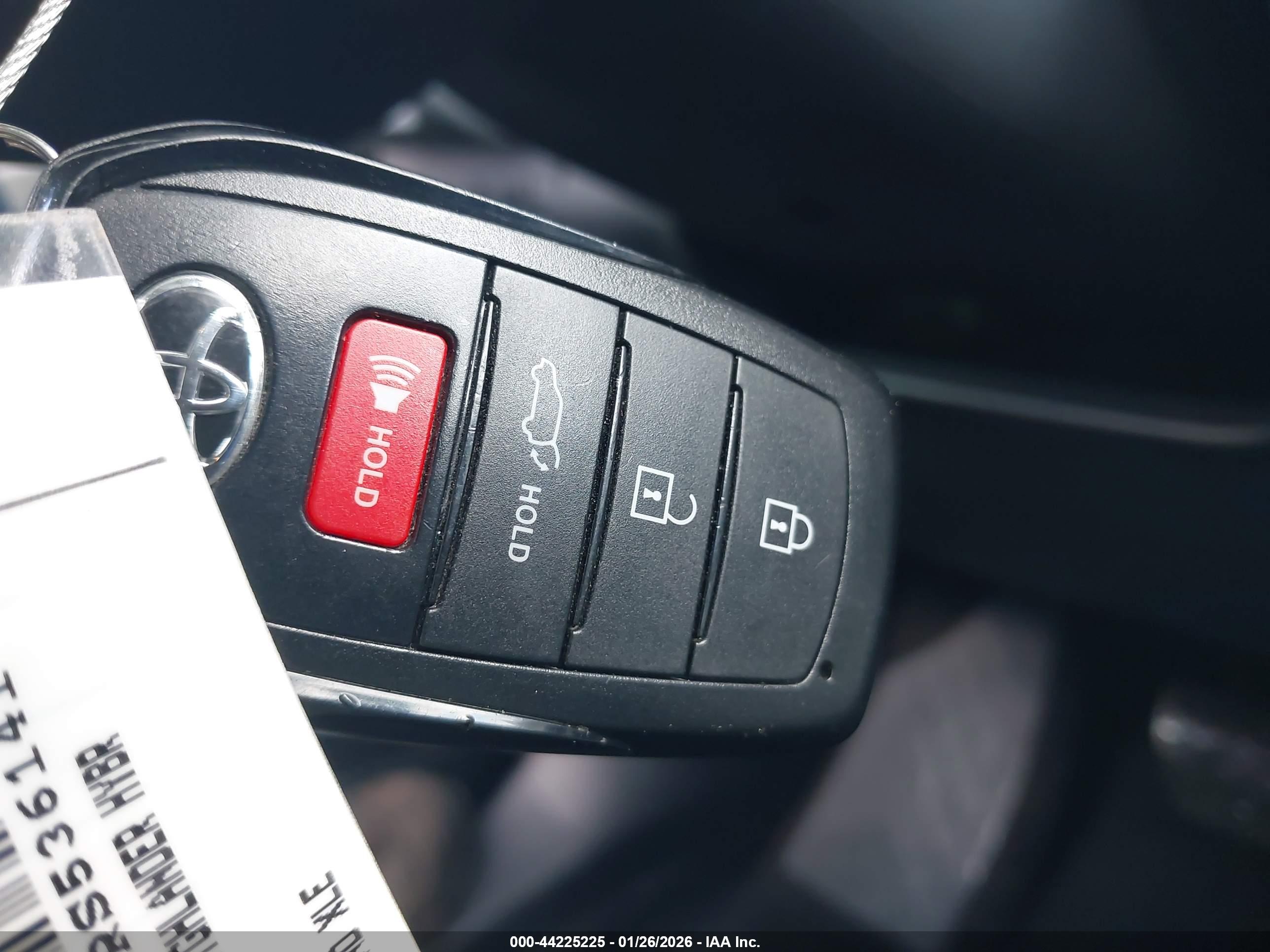 TOYOTA HIGHLANDER image 11