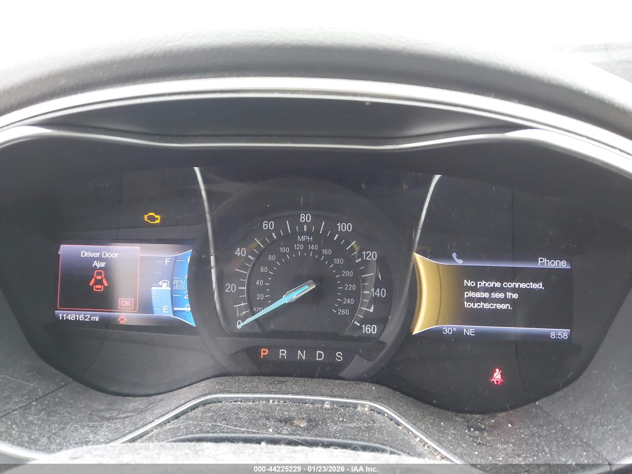 FORD FUSION image 7