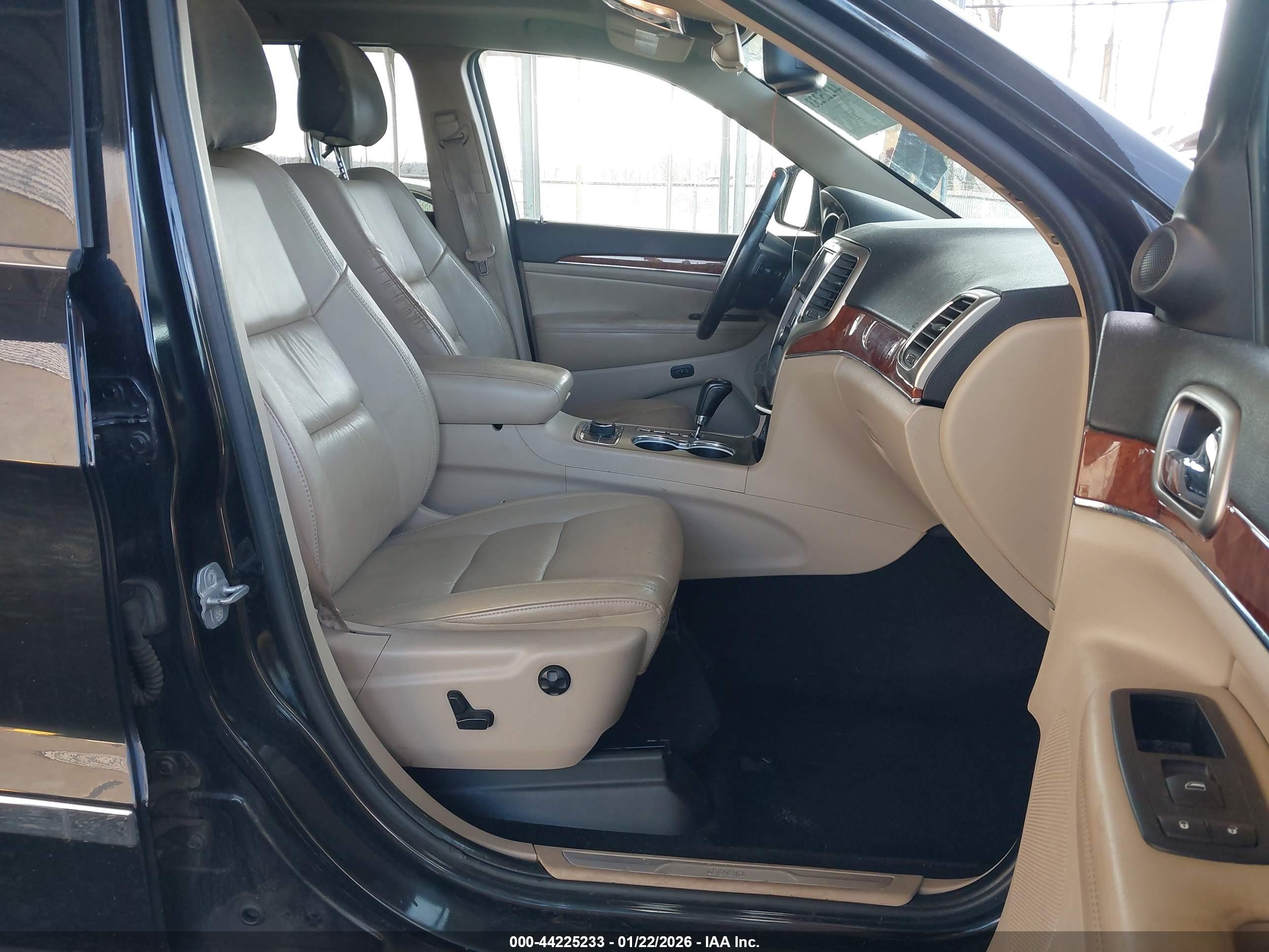JEEP GRAND image 5