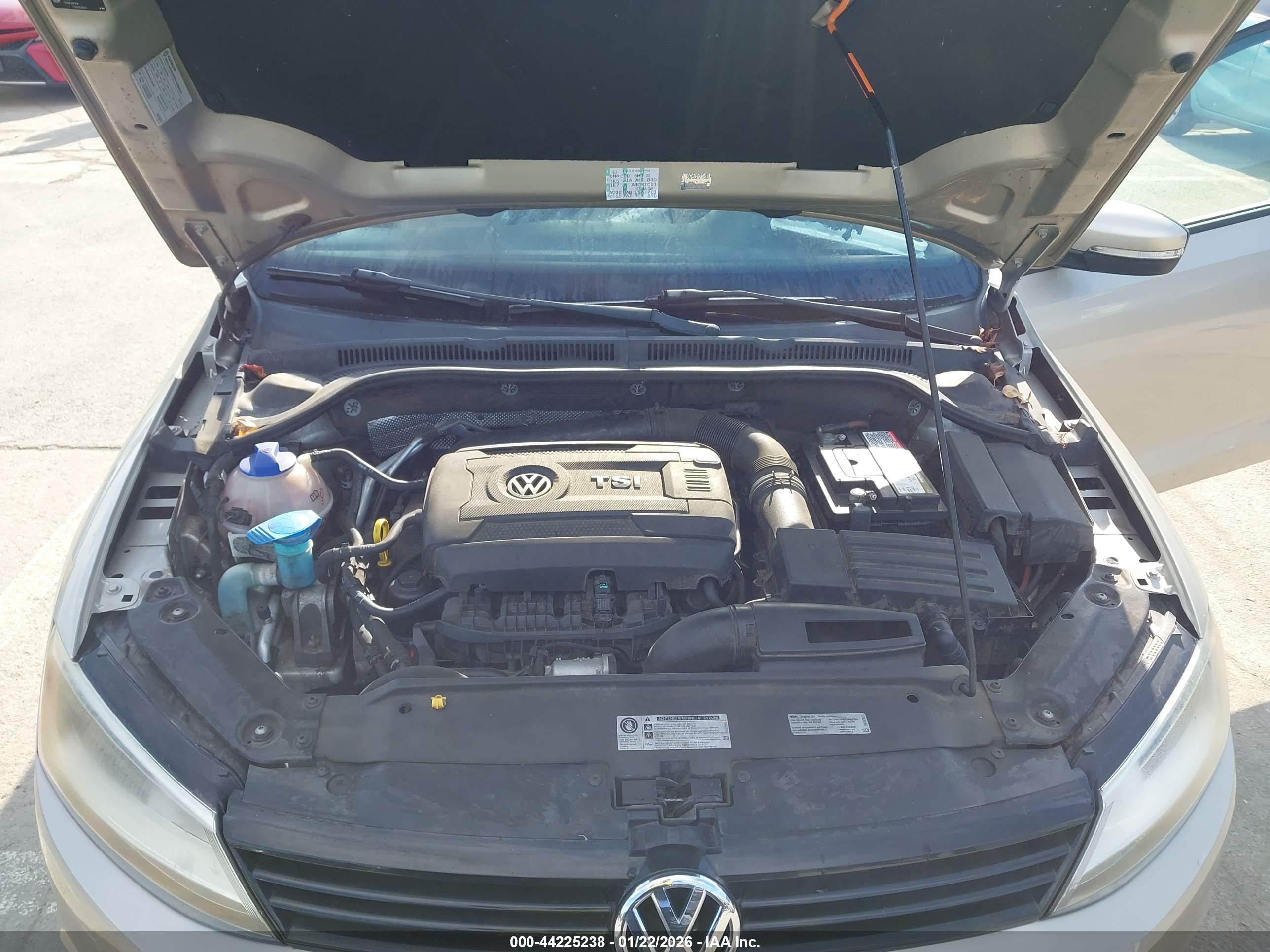 VOLKSWAGEN JETTA image 10
