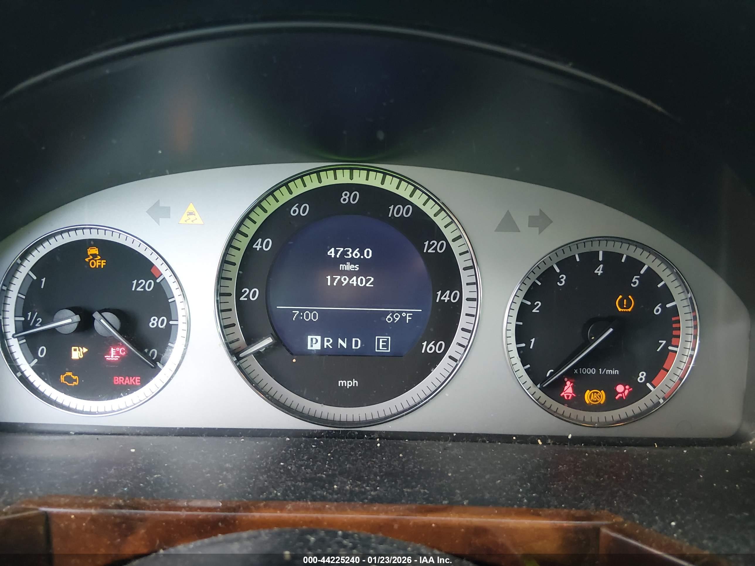MERCEDES-BENZ GLK image 7