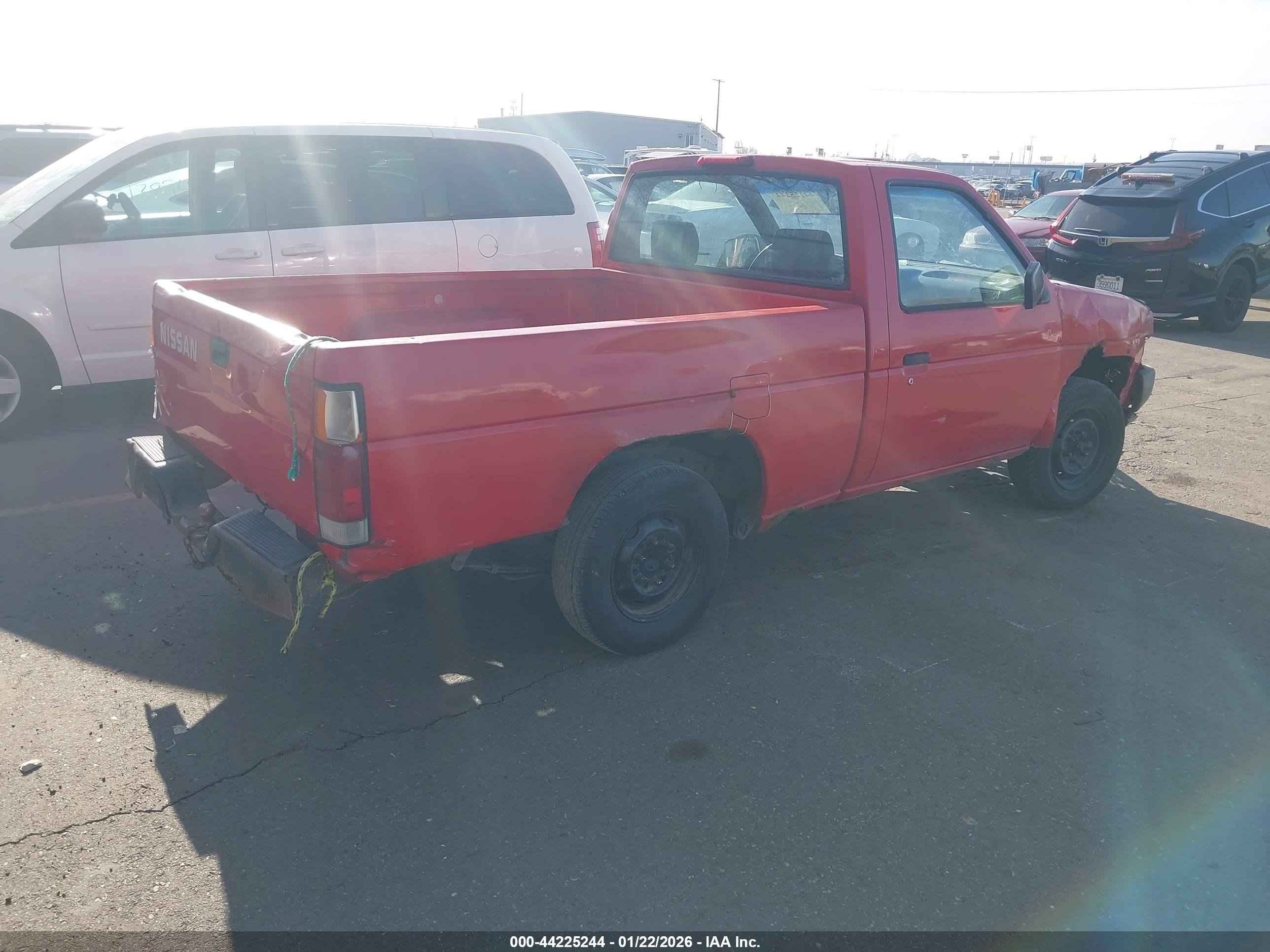 NISSAN TRUCK image 4