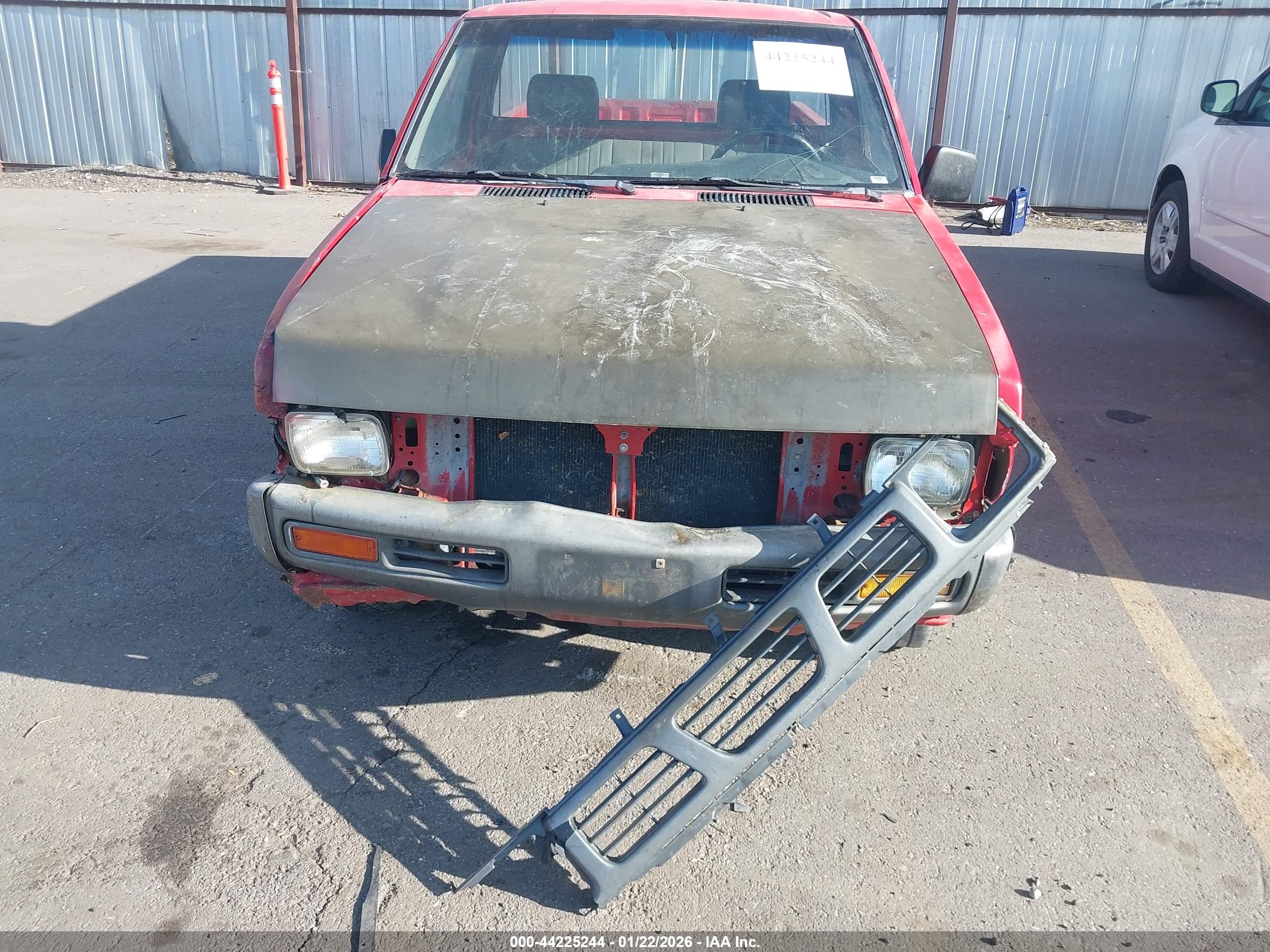 NISSAN TRUCK image 6