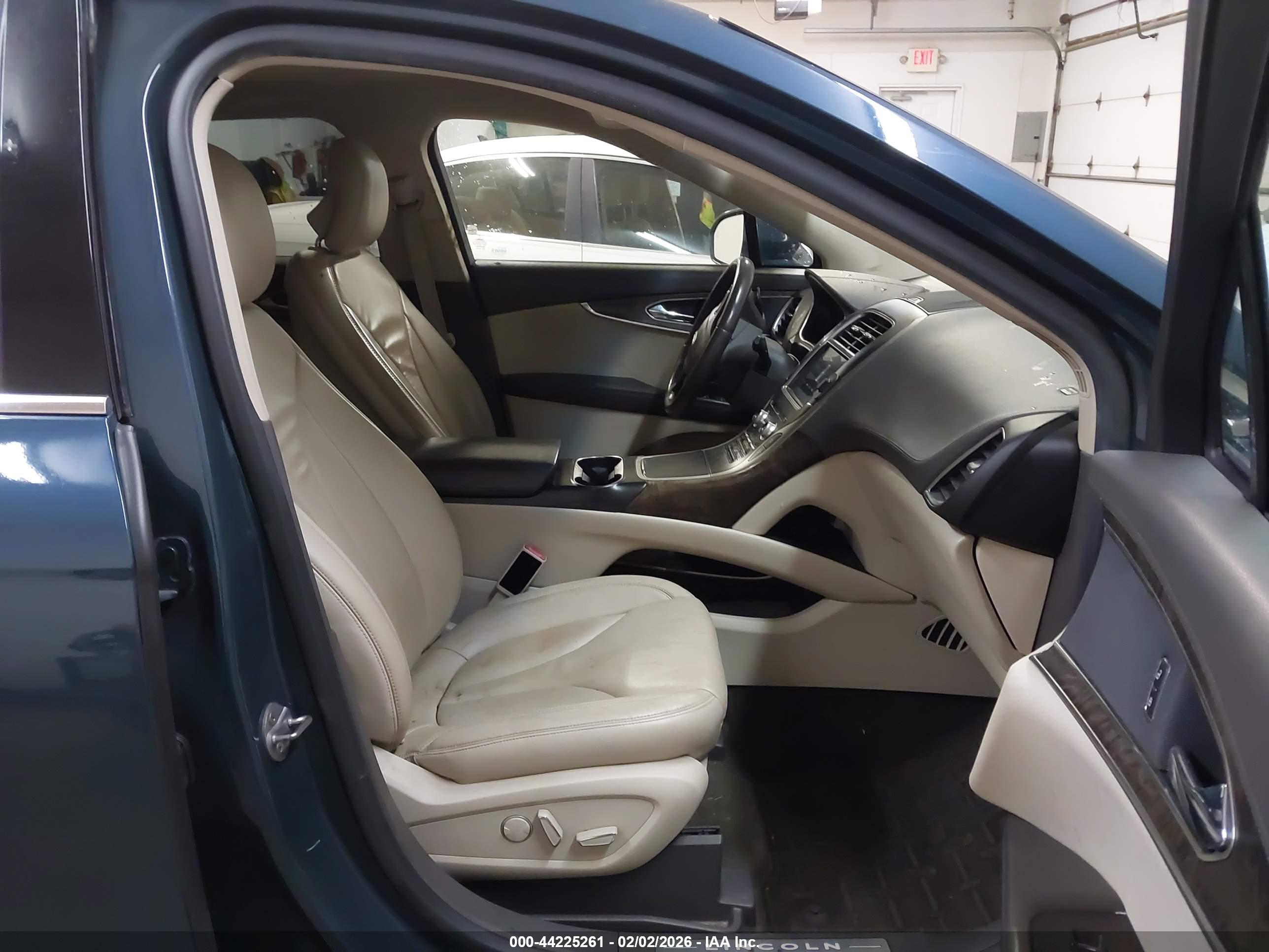 LINCOLN MKX image 5