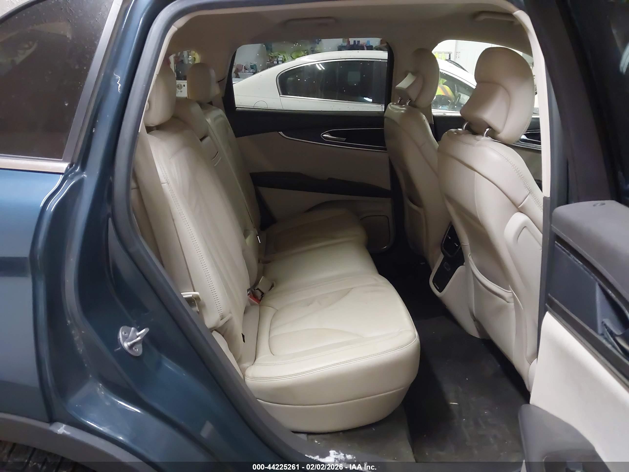 LINCOLN MKX image 8