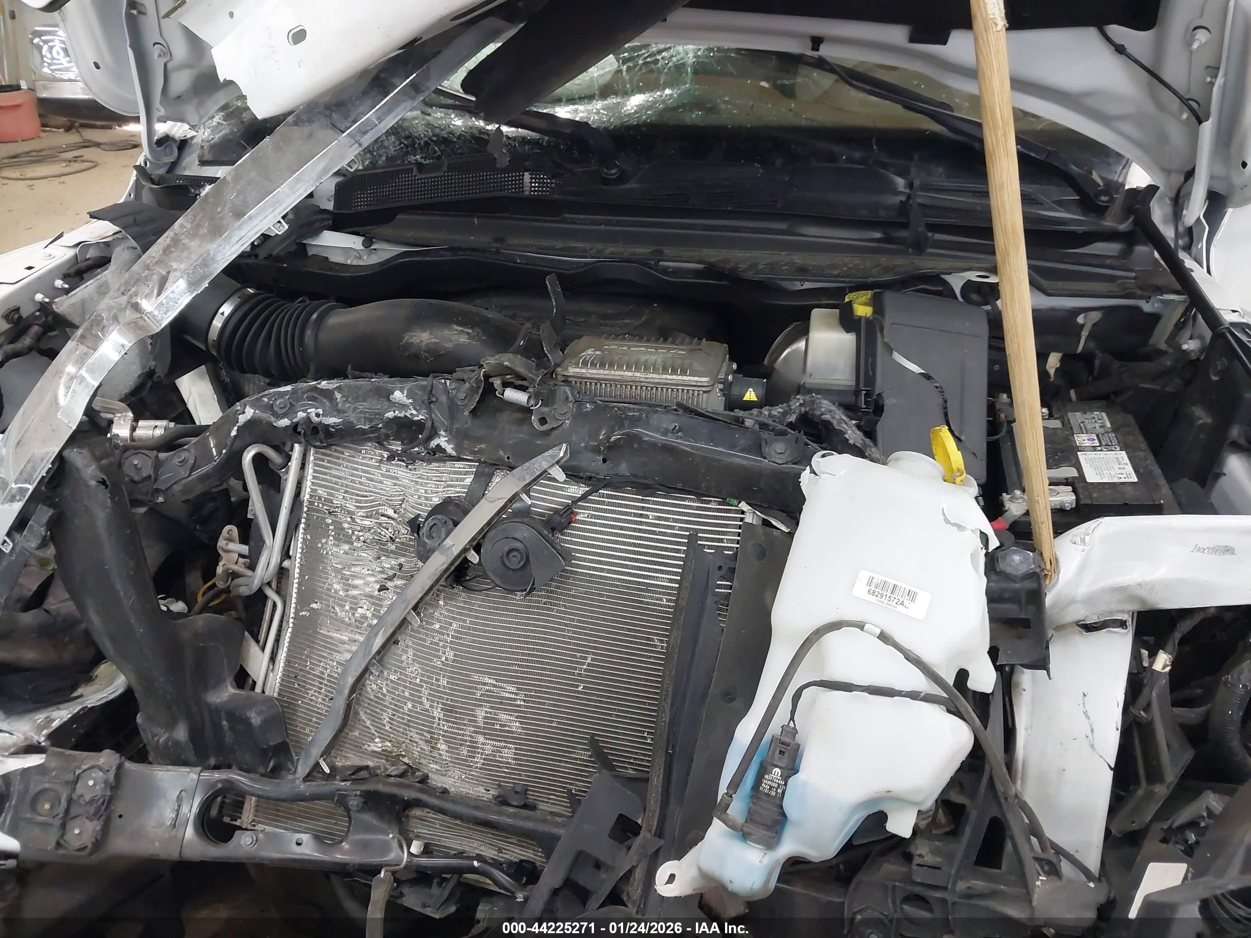 RAM 1500 image 10